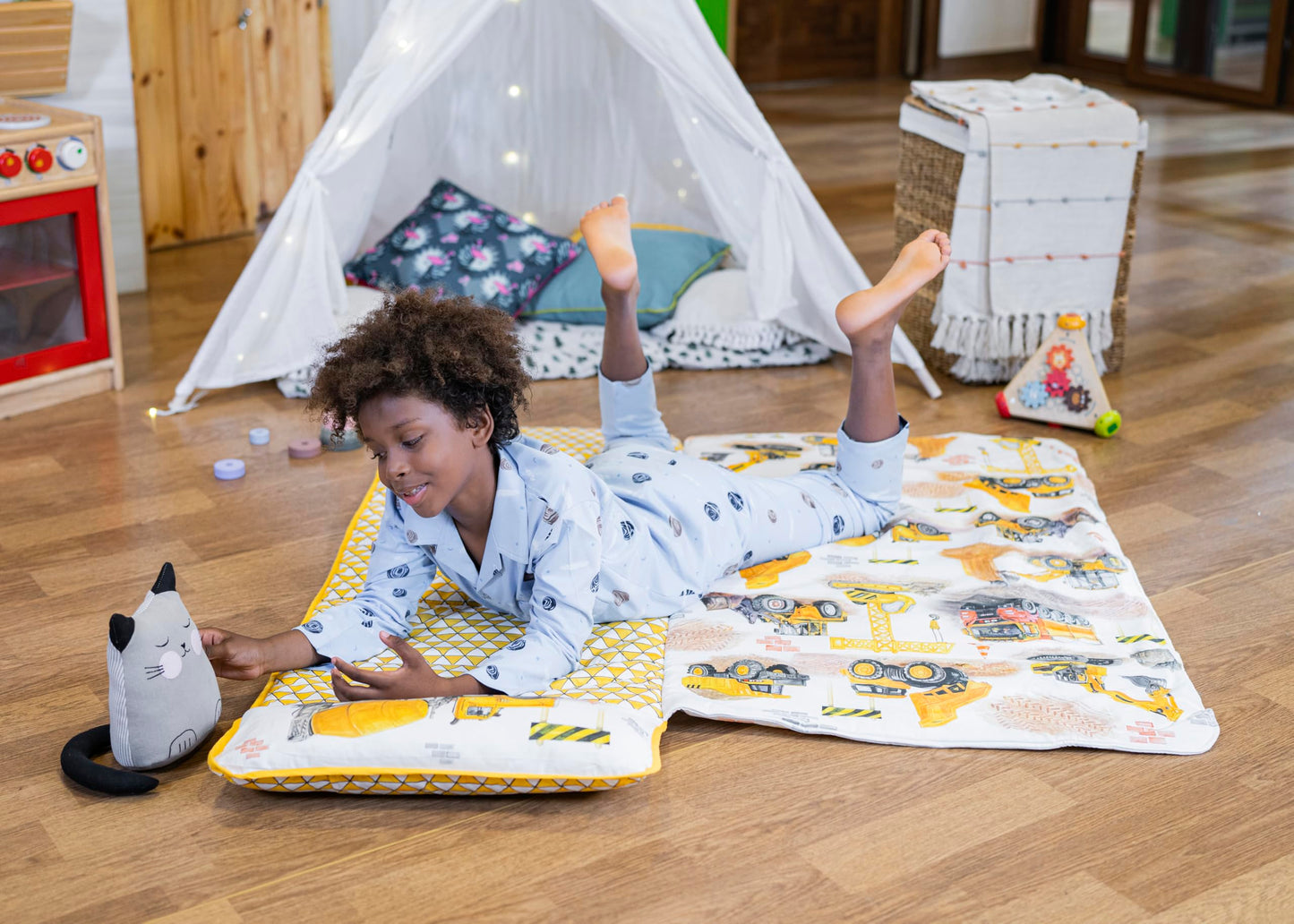 Maison d' Hermine - Tapete de siesta con almohada y manta reutilizables de 55 x 27 x 1.5 pulgadas, para niños y niñas, tapete de dormir con correas de transporte, tela de algodón y relleno de
