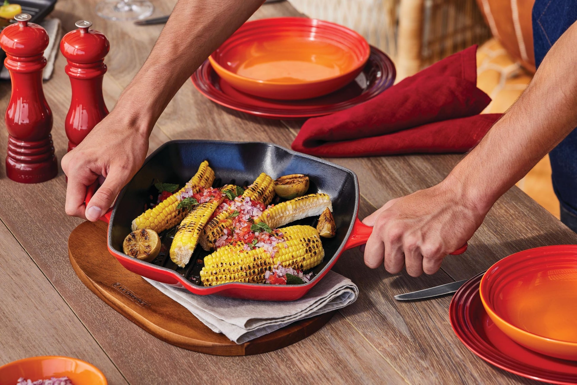 Le Creuset Parrilla cuadrada de hierro fundido esmaltado, 10.25 pulgadas, ostra