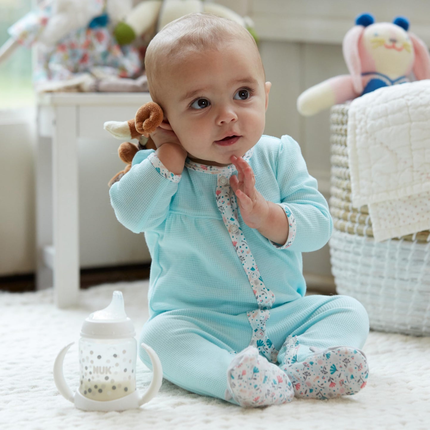 Botella Anticólicos NUK Smooth Flow para Recién Nacidos