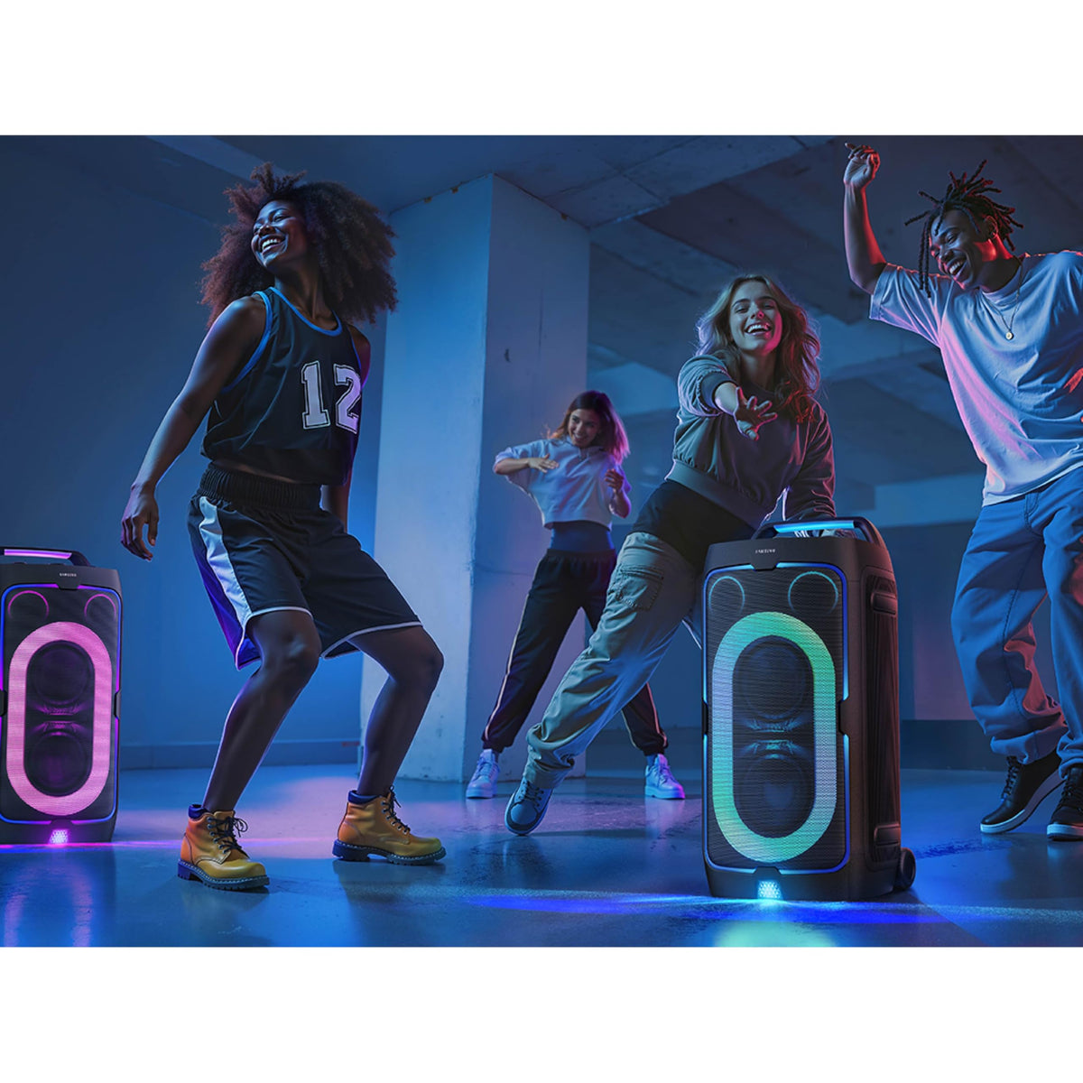 Altavoz Portátil Samsung Negro con Batería Integrada y Mango Telescópico para Fiesta