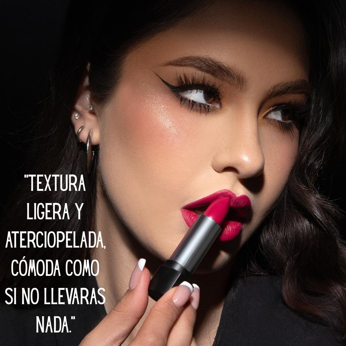 GOC High Adiction | Labial | Larga duración | Acabado ultra matte | Intrasferible | Textura ultra suave que se desliza fácilmente | Color Red Wine | 3.8 g | Modelo GL524