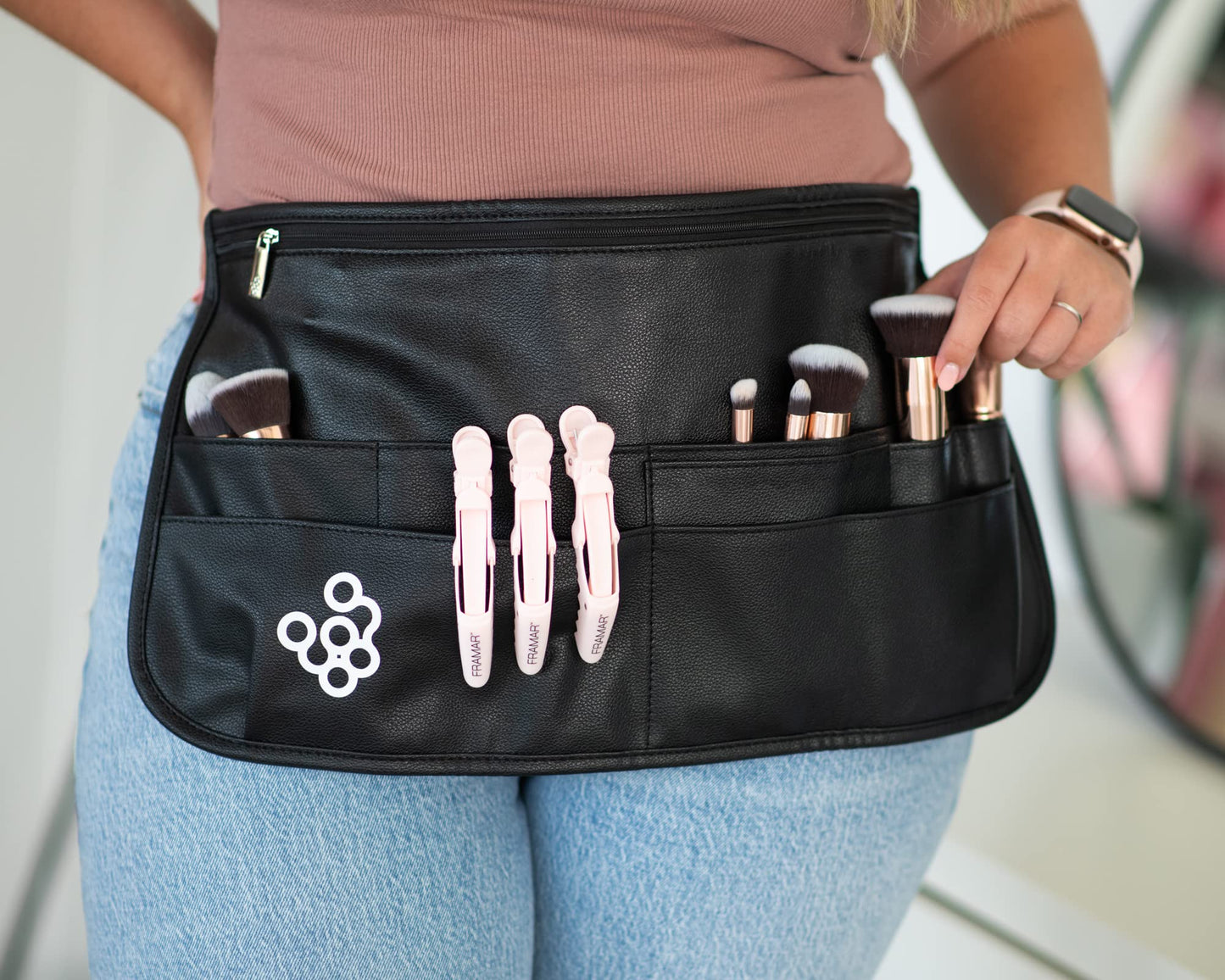 FRAMAR - Cinturón hipster para peluquería, cinturón de peluquero, delantales de salón para peluquero, funda para estilista, cinturón de maquillaje profesional, cintura de maquillaje, bolsa de tijeras, cinturón de maquillaje