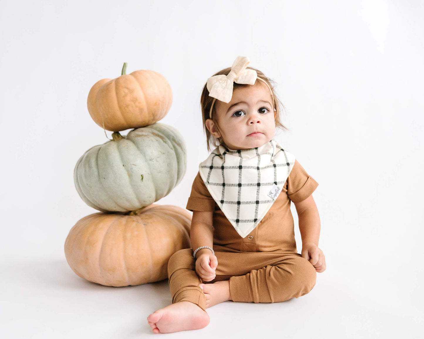 Copper Pearl - Paquete de 4 baberos de algodón suave para babeo y dentición, baberos absorbentes para bebés y niños, ajustables para adaptarse a recién nacidos a niños pequeños, toneladas de estilos