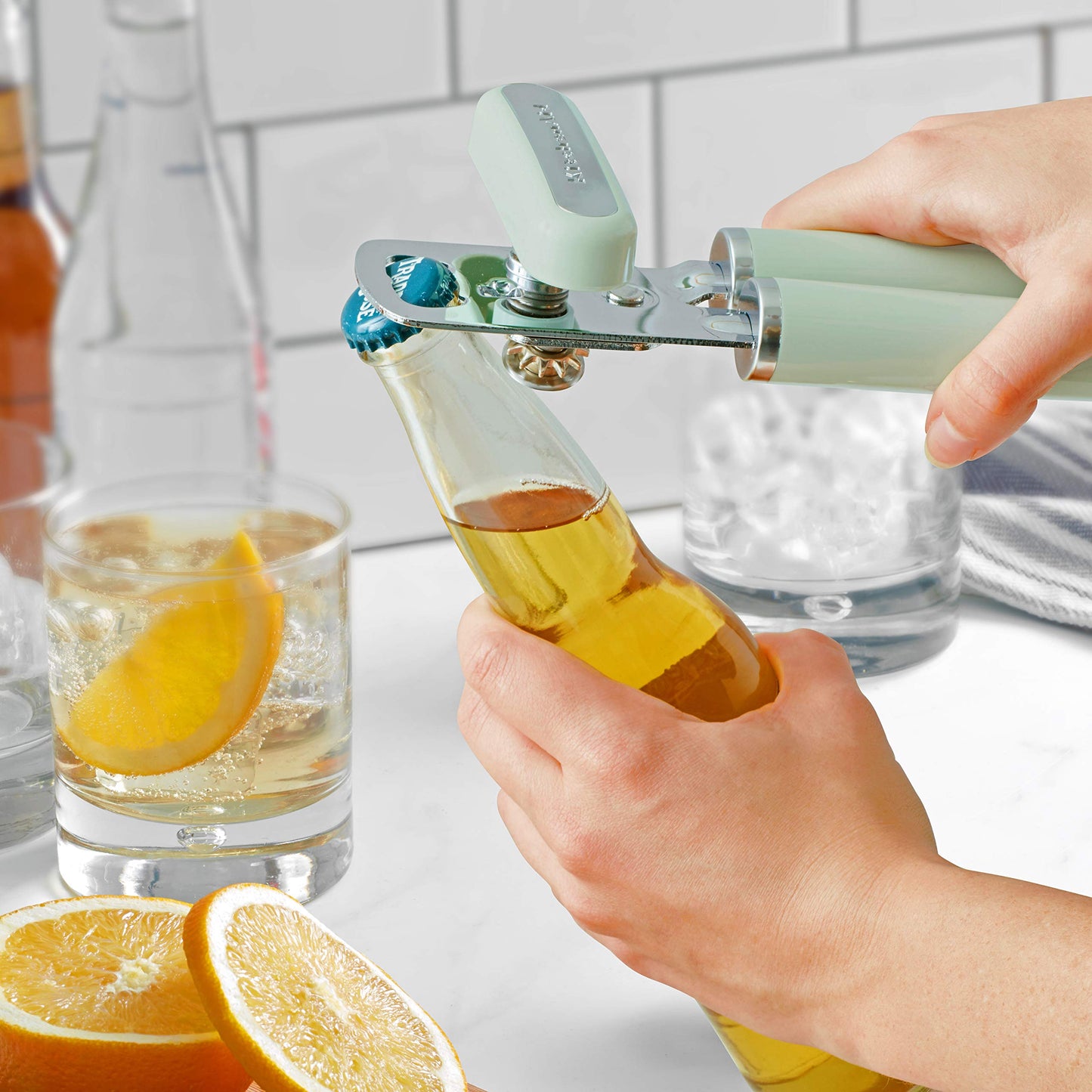 KitchenAid Abridor de latas/abrebotellas multifunción clásico, 8.34 pulgadas, pistacho