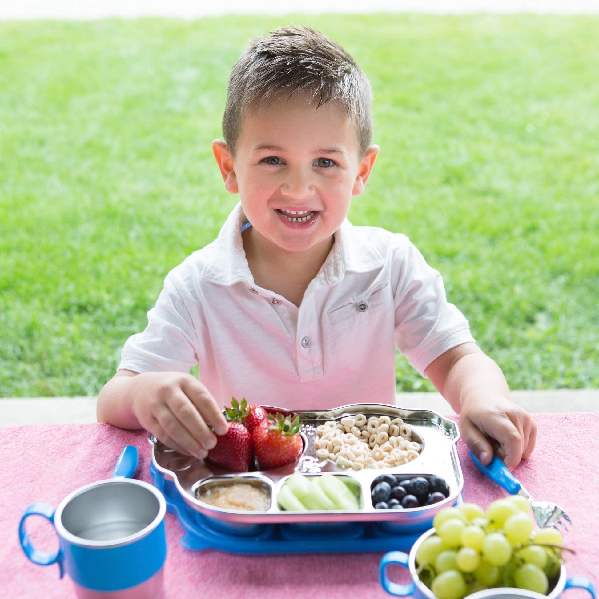 Innobaby - Placa de autobús de acero inoxidable con tapa seccional, original y resistente a fugas, placa dividida con forma divertida inventada para bebés, niños pequeños y niños, sin BPA, azul,