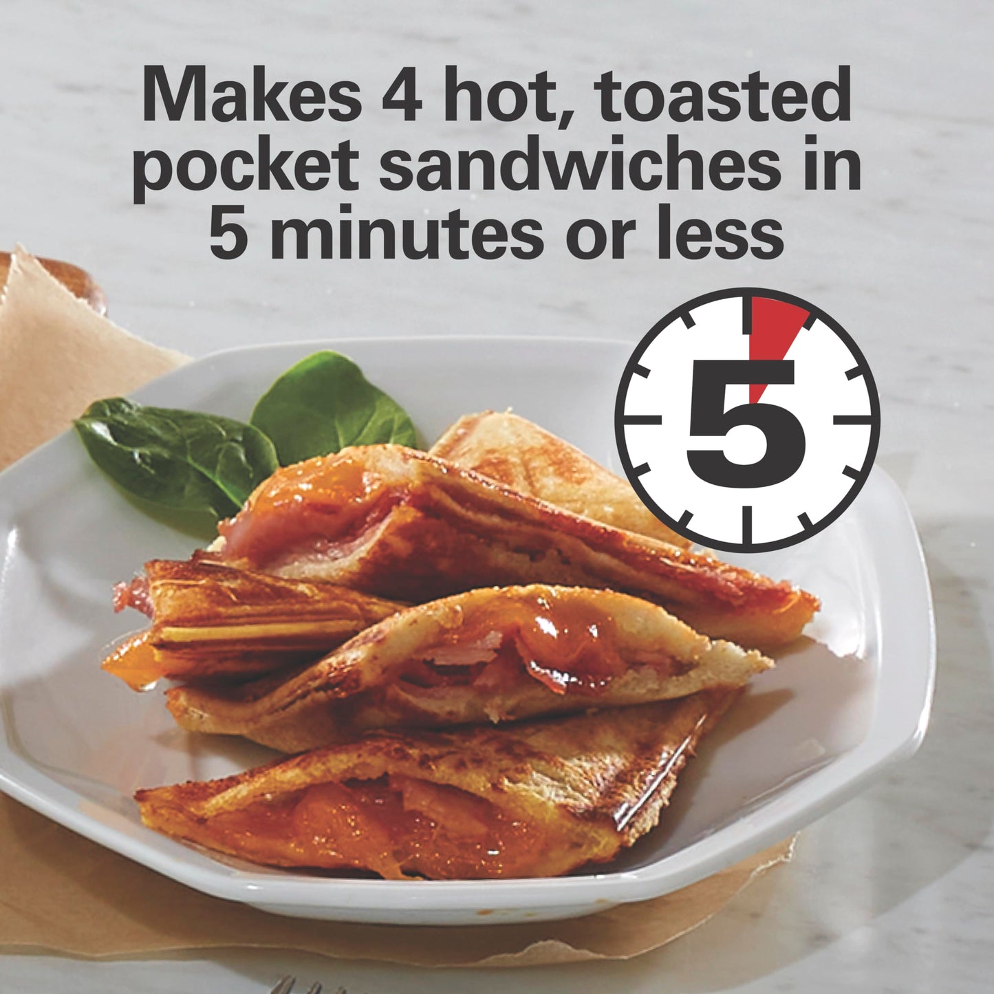 Hamilton Beach Sandwichera con Rejillas Antiadherentes, Negra (25430), 4"
