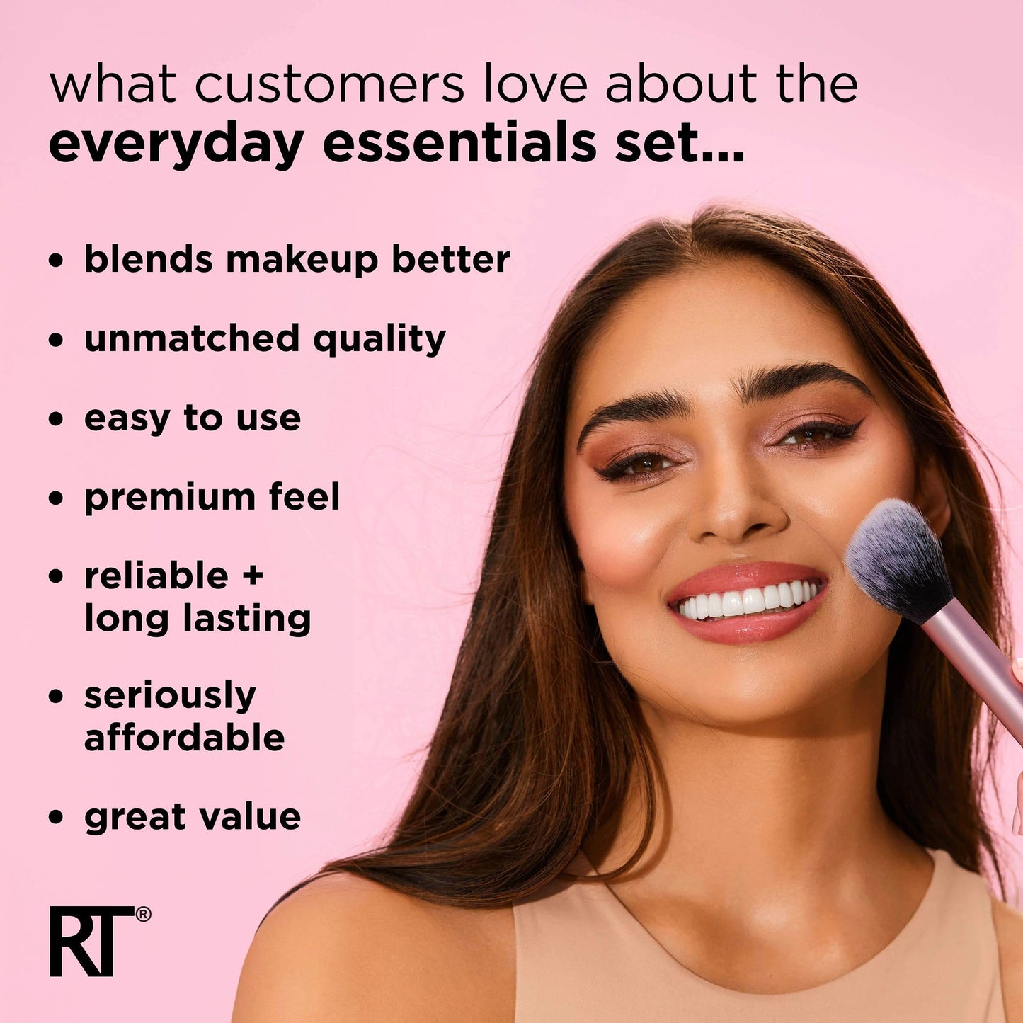 Real Techniques, Everyday Essentials, Set de Brochas de Maquillaje con Esponja Multifuncional, Kit de Accesorios Esenciales, Juego de Brochas para Maquillar Ojos, Mejillas y Rostro, 5 piezas