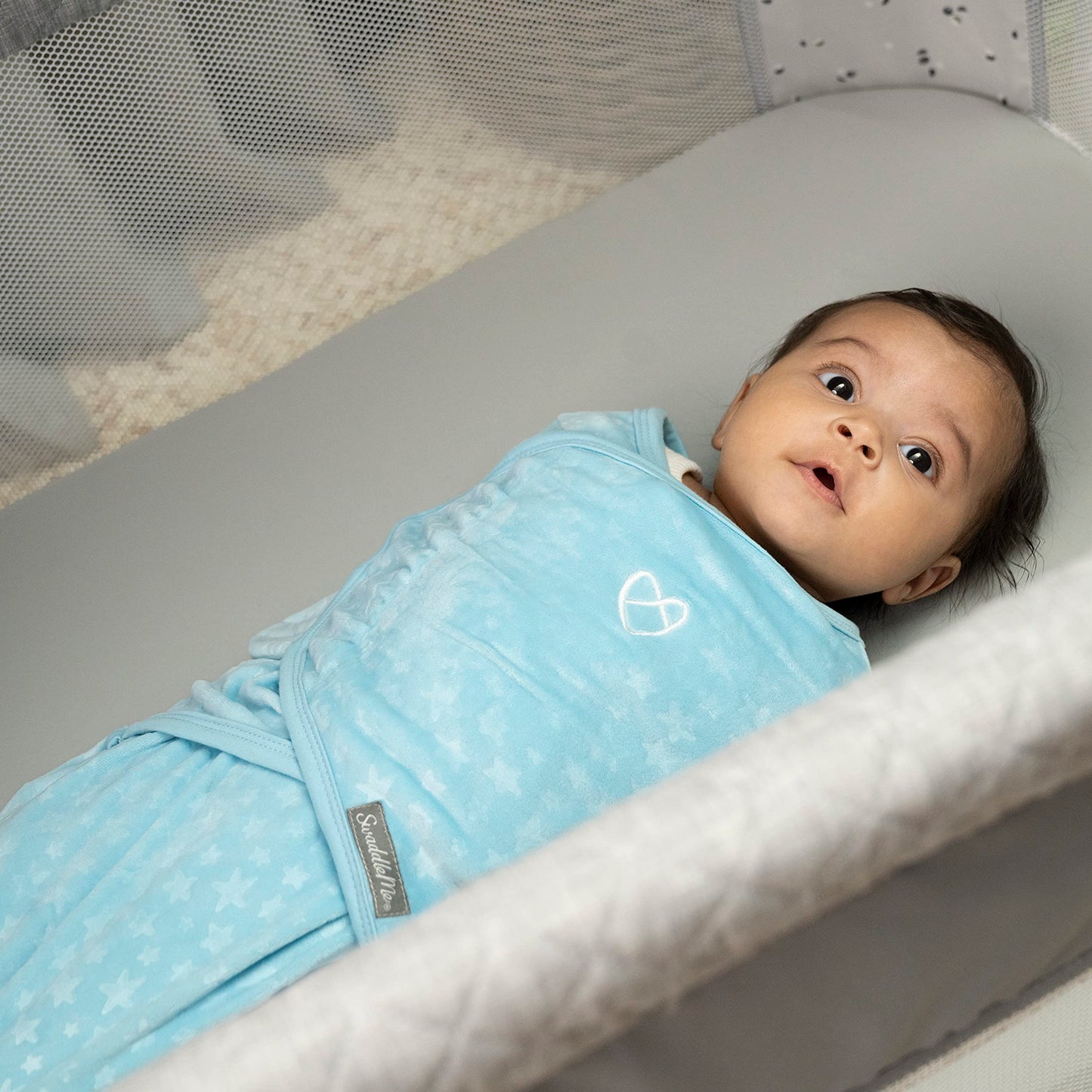 SwaddleMe by Ingenuity Original Swaddle, tamaño pequeño/Mediano, para Edades de 0 a 3 Meses, 7 a 14 Libras, hasta 26 Pulgadas de Largo, Paquete de 2 Mantas para bebé