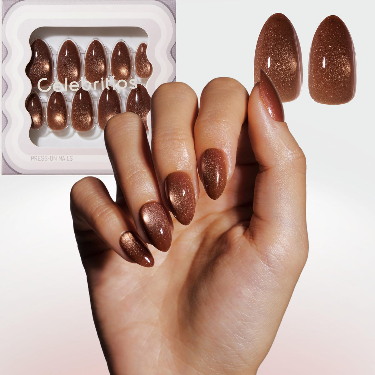 Celebritips Uñas Postizas Decorativas | Polvo De Canela, Uñas Cortas Almendradas, Reutilizables, Uñas De Otoño Con Calidad De Salón | 16 Tamaños - Kit De 32 Uñas Con Pegamento De Fijación Extra Fuerte