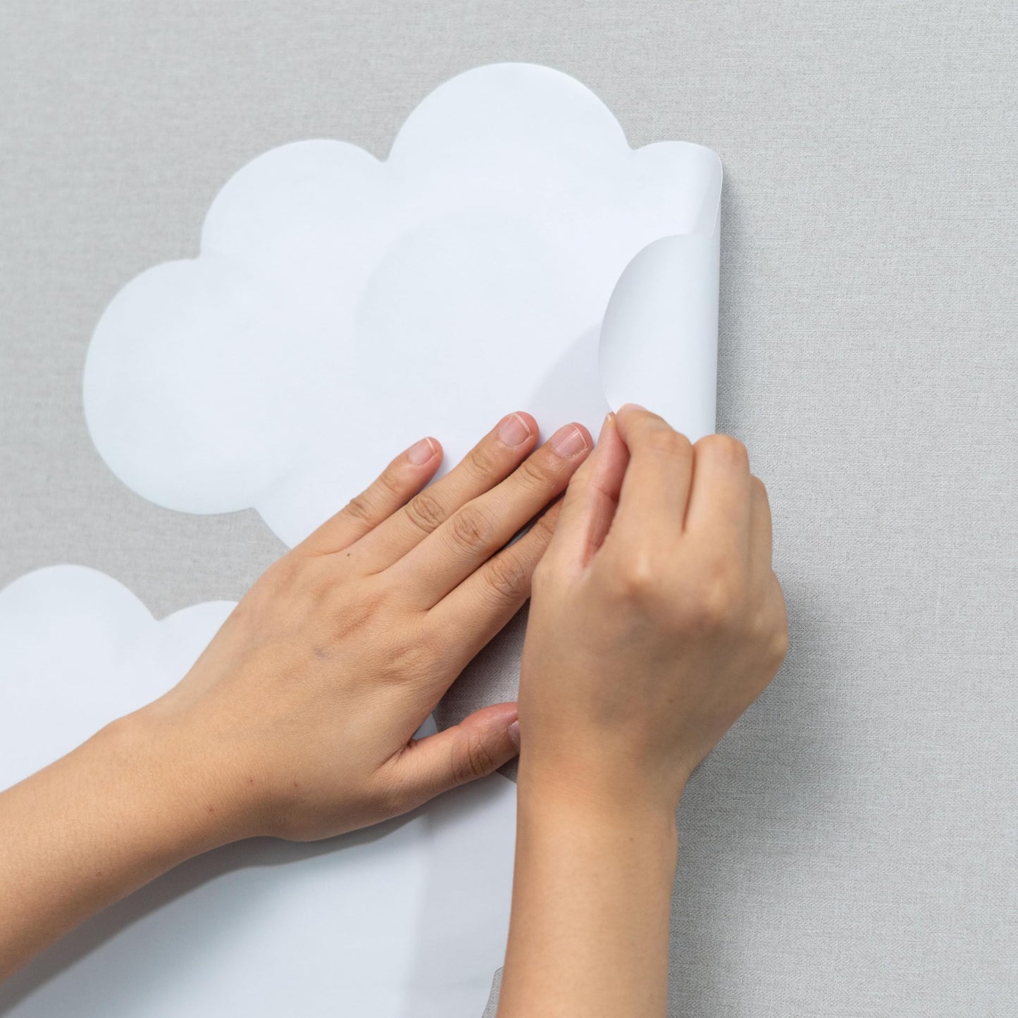 Juego de Calcomanías de Pared de Nubes de Acuarela - Calcomanías para Guardería, Habitación de Bebé, Sala de Juegos, Recámara - Calcomanías de Papel Pintado, Paquete de 3 Nubes Blancas Esponjosas