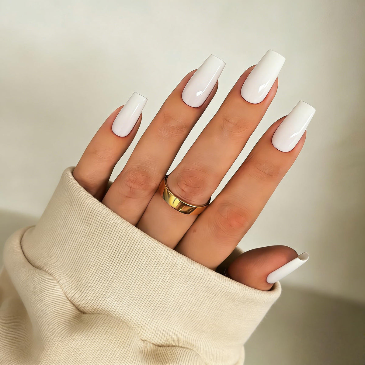 SXVME Uñas postizas cuadradas largas blancas con pegamento para mujer, uñas postizas naturales y sencillas de tamaño mediano, uñas postizas de gel suave y brillante, uñas postizas reutilizables, 24 un