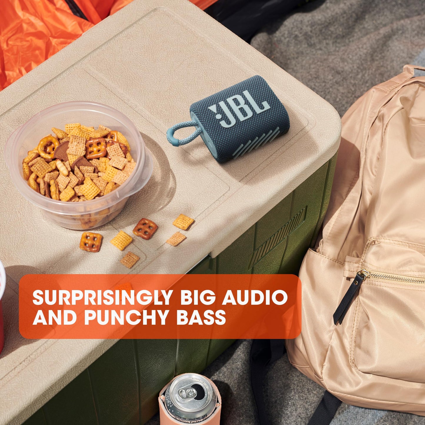JBL Go 3 Bocina Portátil Bluetooth, 4.2 W de Potencia, Reproducción 5 Horas, Resistente al Agua y al Polvo IP67 - Rojo