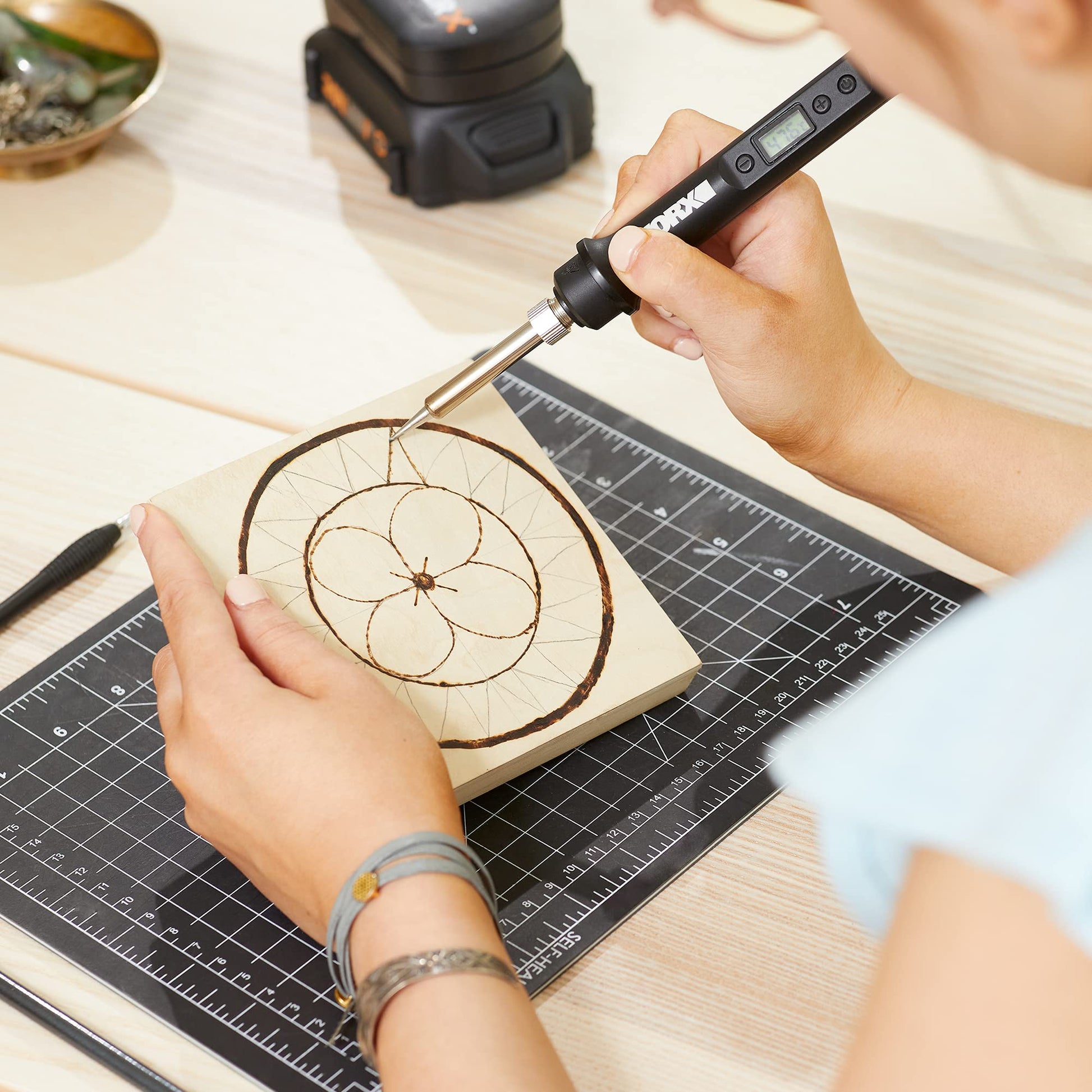 Kit de Herramientas de Manualidades WORX MAKERX Lujo