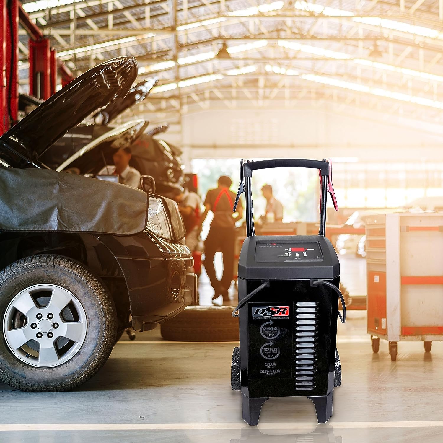 Schumacher Electric DSR Pro Series 6V / 12V Cargador de batería con Ruedas y Motor de Arranque – Cargador de batería de Coche Resistente y mantenedor – Totalmente automático – 125/250 amperios
