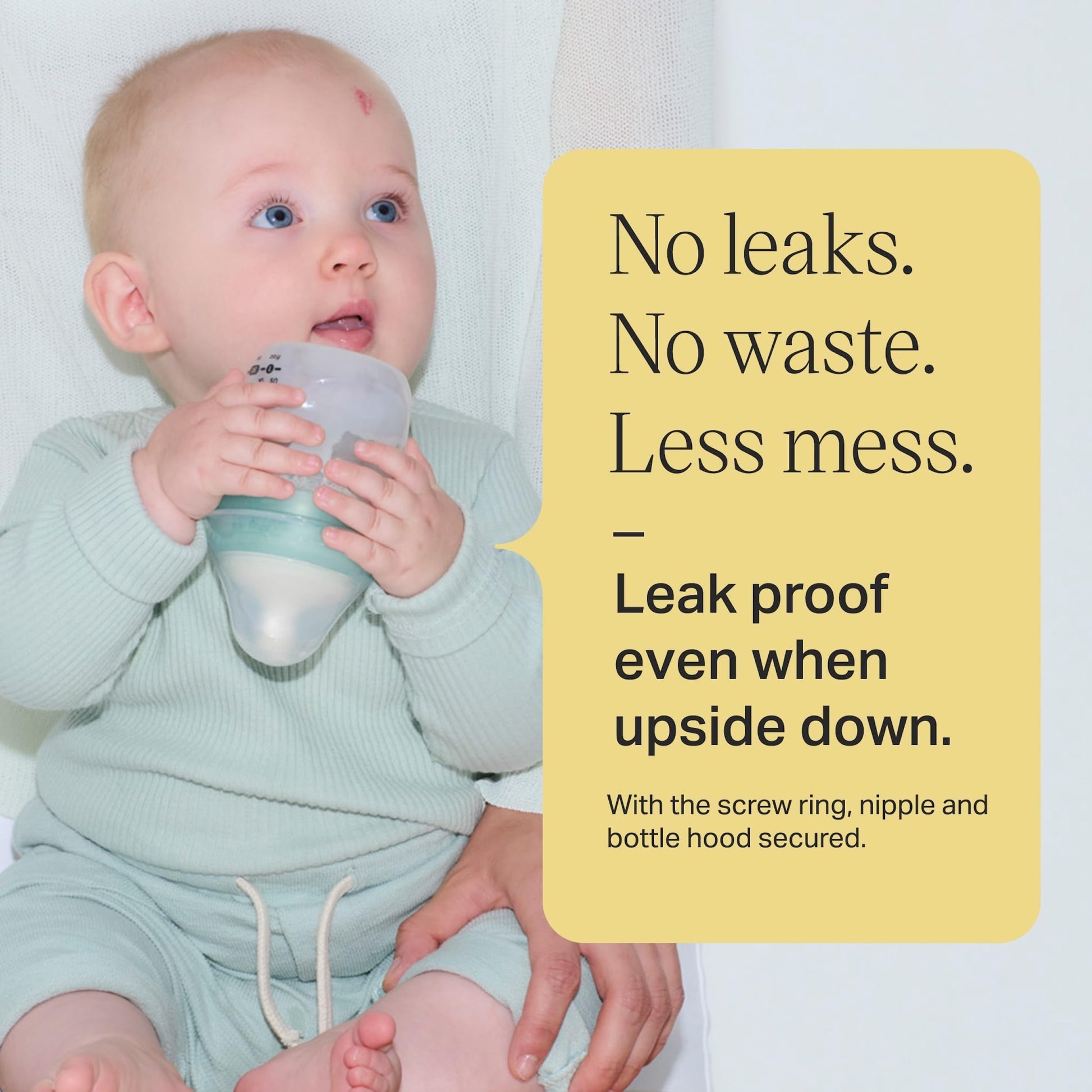 Biberón Anticólico Tommee Tippee Transparente con Tetina de Flujo Lento para un Agarre Natural, Paquete de 2