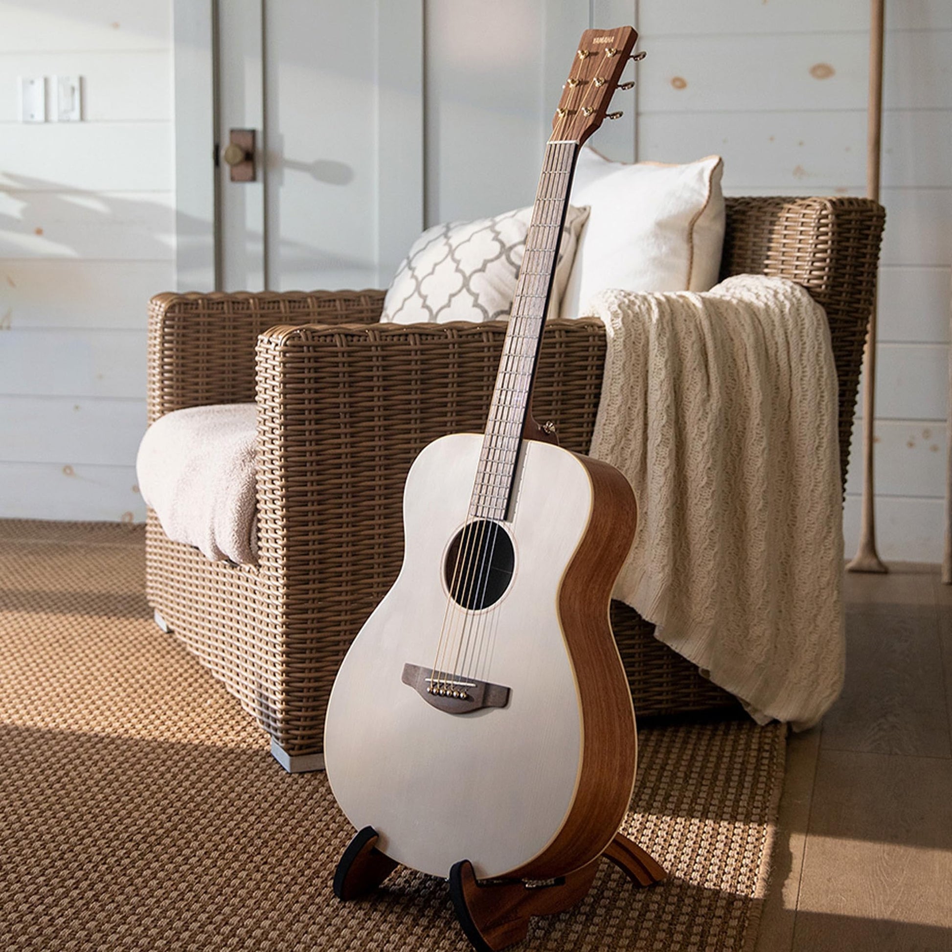 Yamaha Storia I Acoustic Guitar