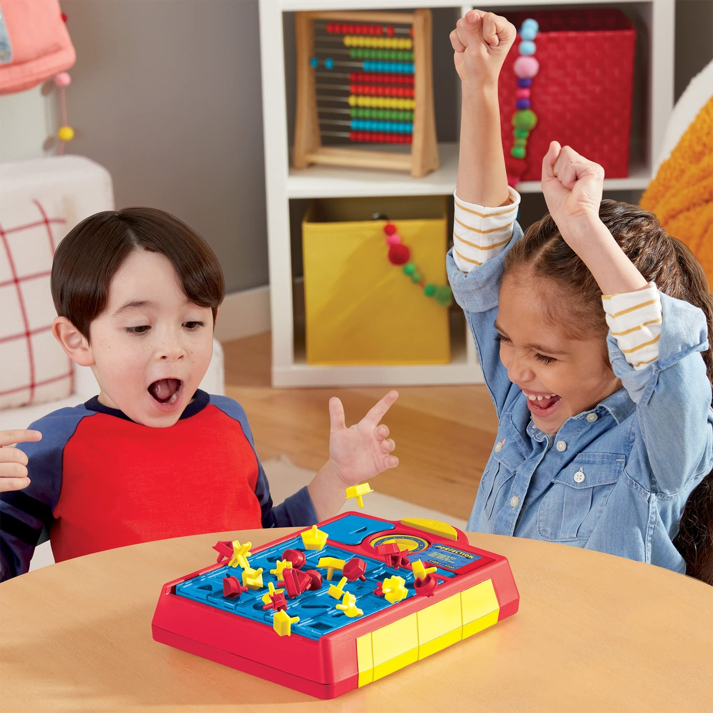 Juego Hasbro Perfection Actualización