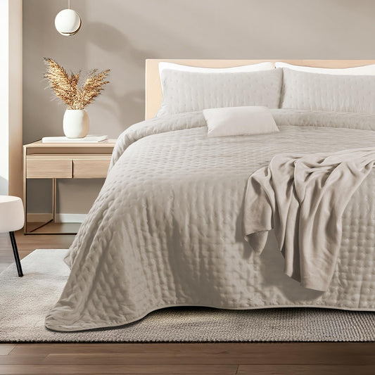 Colcha Ligera Dreamlab Trébol Beige Capitonado Ultra Suave Hipoalergénica para Todas Las Estaciones Matrimonial