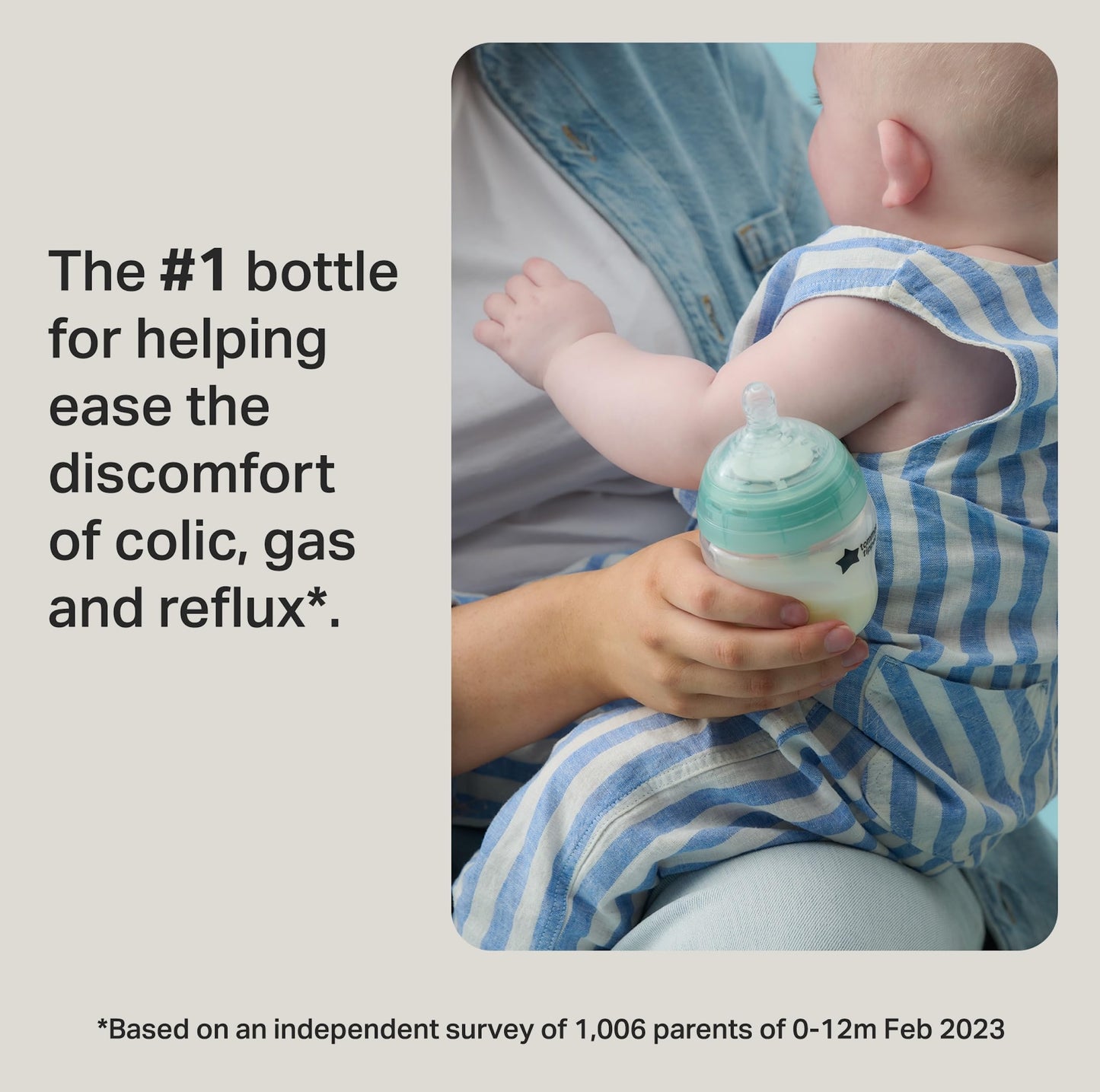 Biberón Anticólico Tommee Tippee Transparente con Tetina de Flujo Lento para un Agarre Natural, Paquete de 2