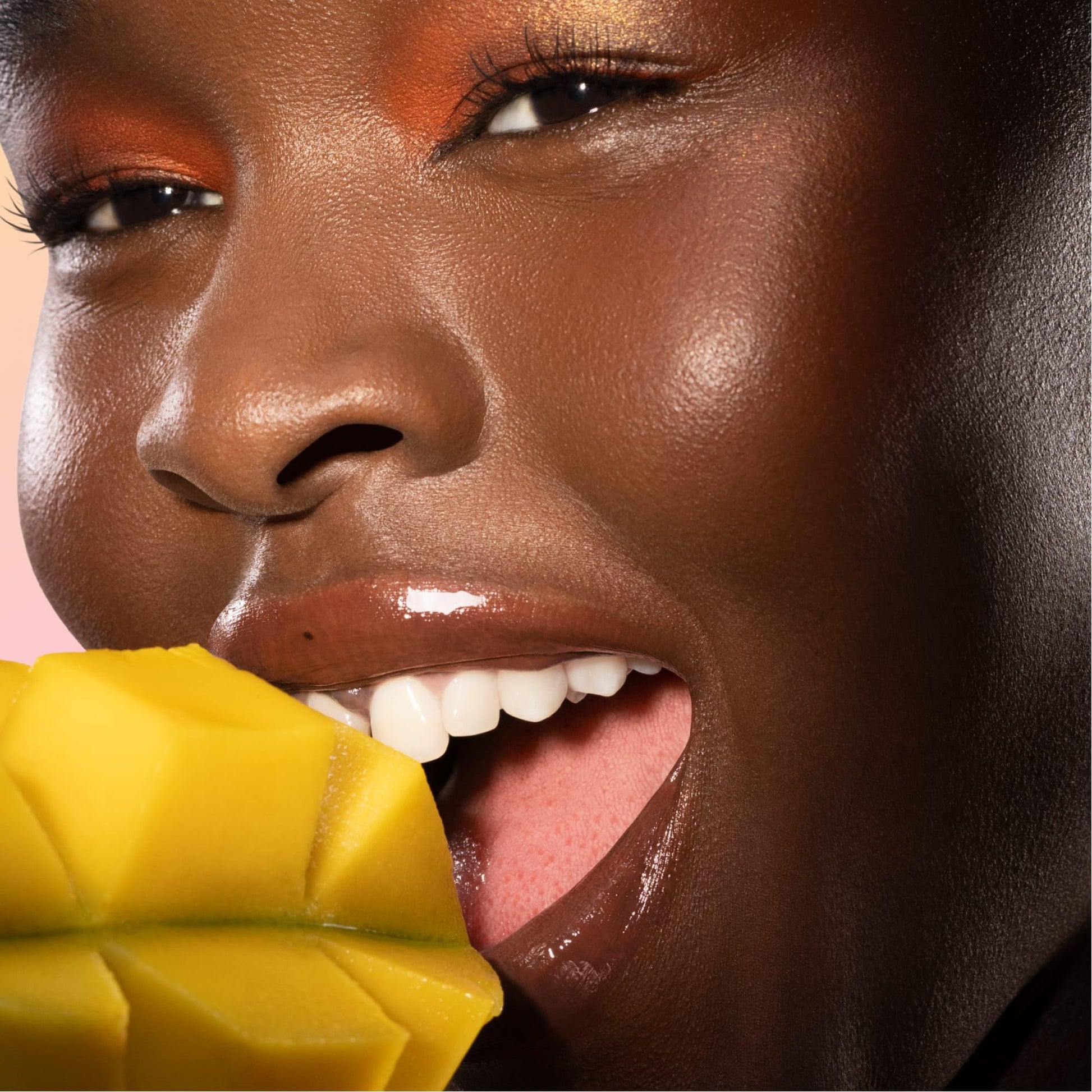 Honey infused Lip Oil (Mango Passion Punch, Pequeño) Gisou