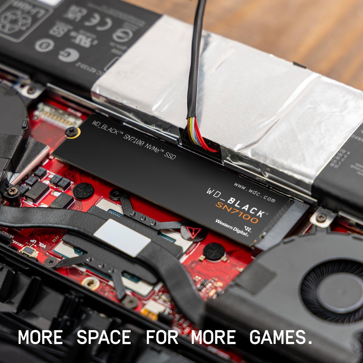 Unidad de Estado Sólido Interna WD_BLACK 2TB Negra NVMe Gen4 PCIe para Juegos