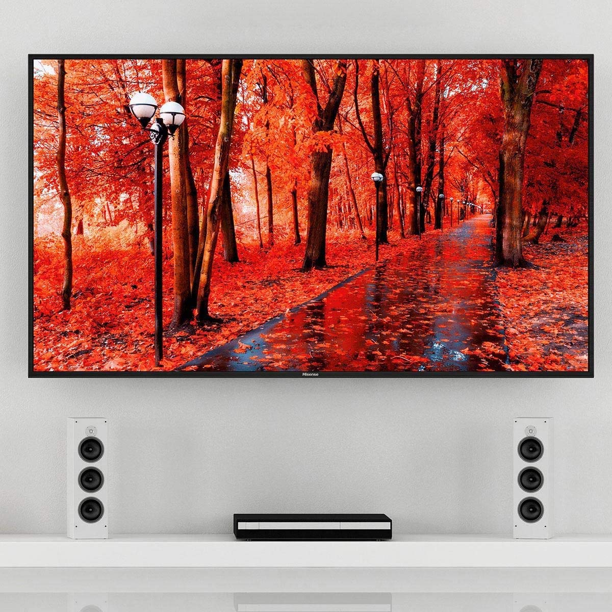 Hisense Televisión 2020 4K SmartTV Led con Sistema Roku , Compatible con Google Assistant y Alexa (65R6E3/ 65pulgadas)(Reacondicionado)