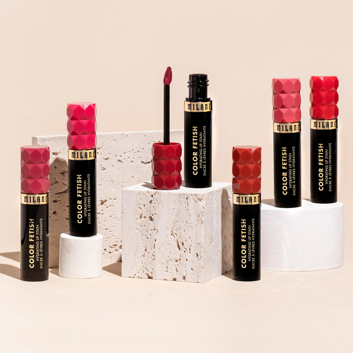 Milani Labial Liquido Color Fetish Hydrating Lip Stain Tono 120 Mahogany Mami