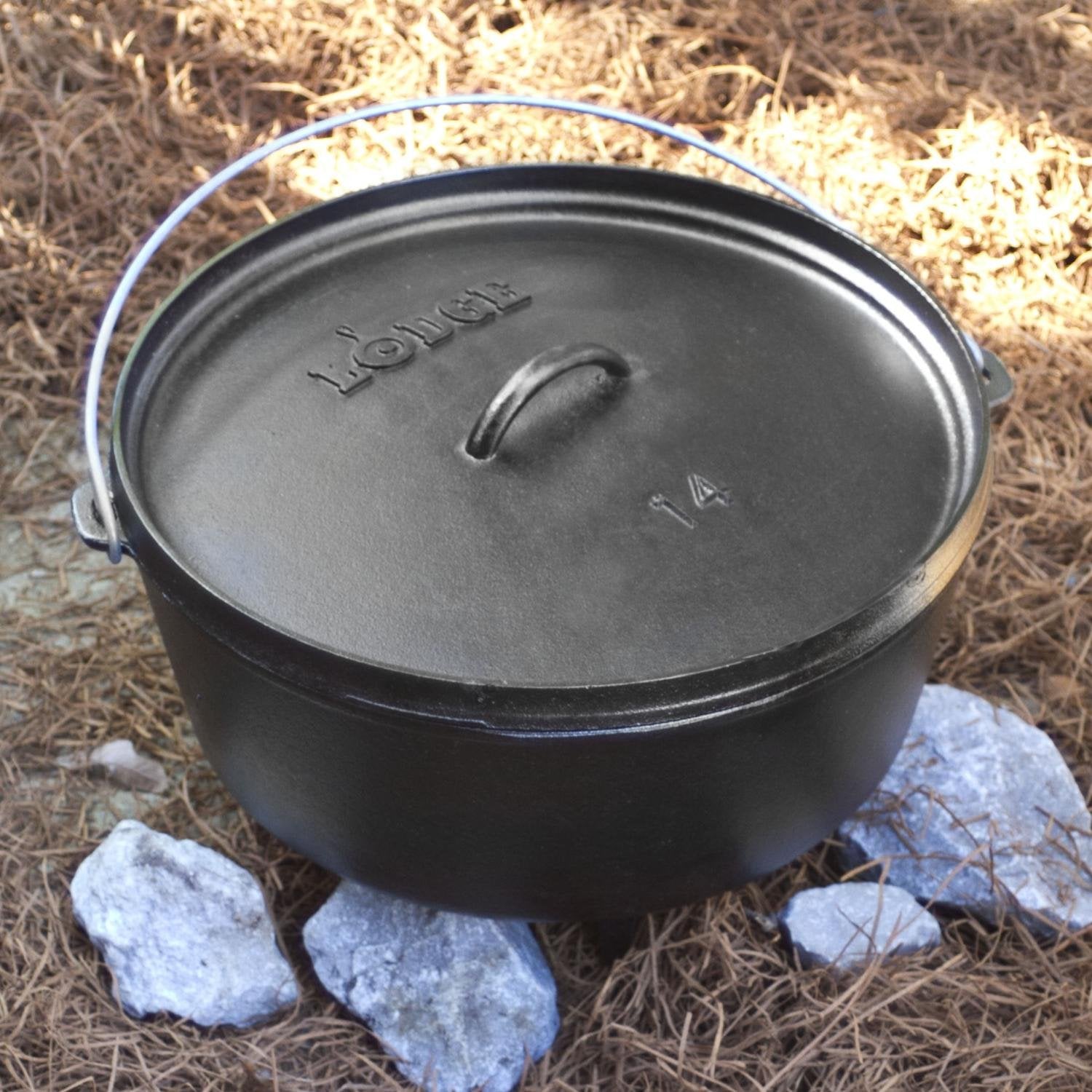 Lodge - Horno holandés de hierro fundido presazonado de 10 cuartos con tapa, doble asa, uso en el horno, en la estufa, en la parrilla o sobre la fogata, color negro