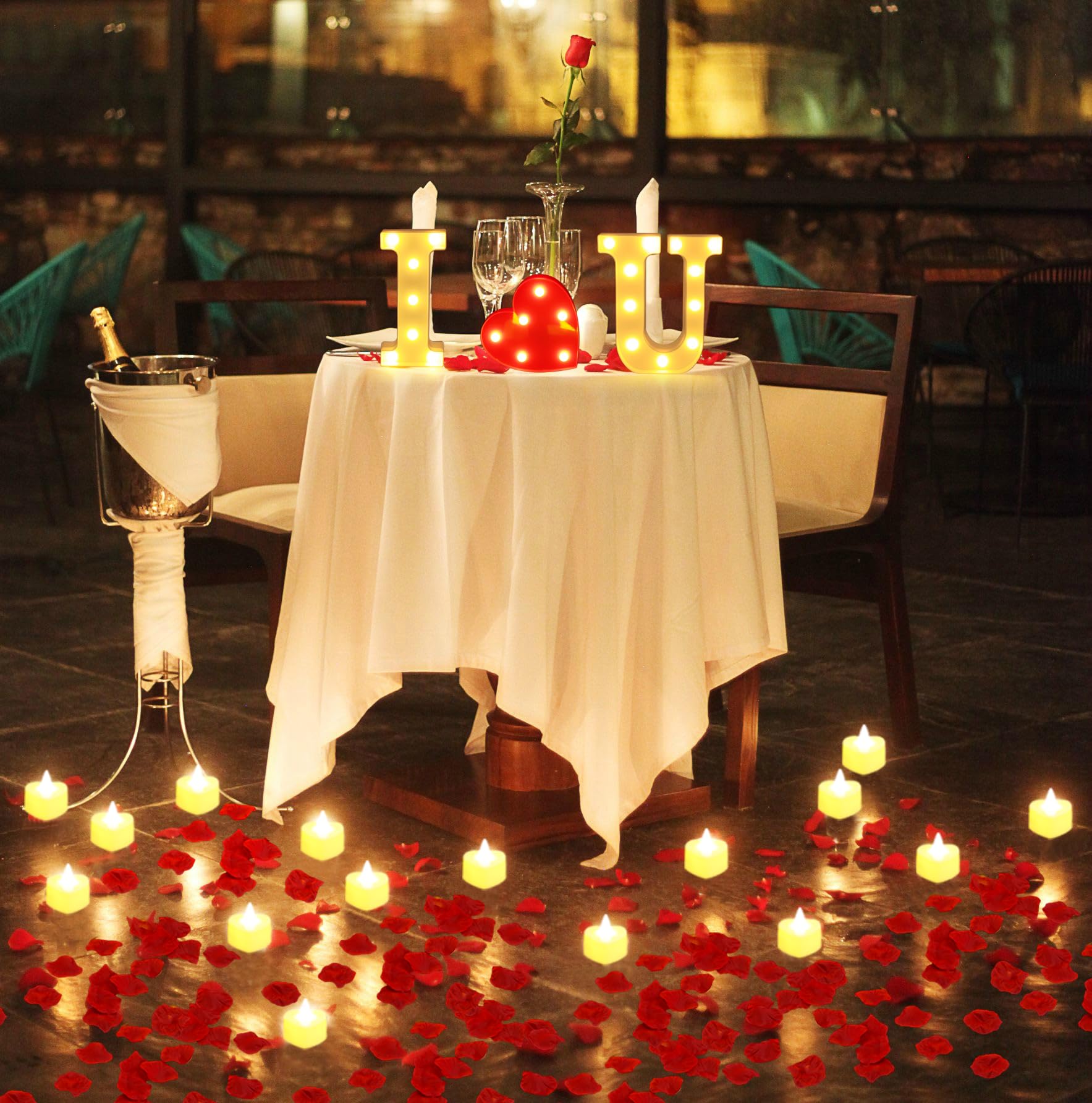 LAMATY Juego de letreros B- I LOVE U 1027 piezas con 3 letras LED, 24 velas LED, 1000 pétalos de rosa artificiales, decoración romántica