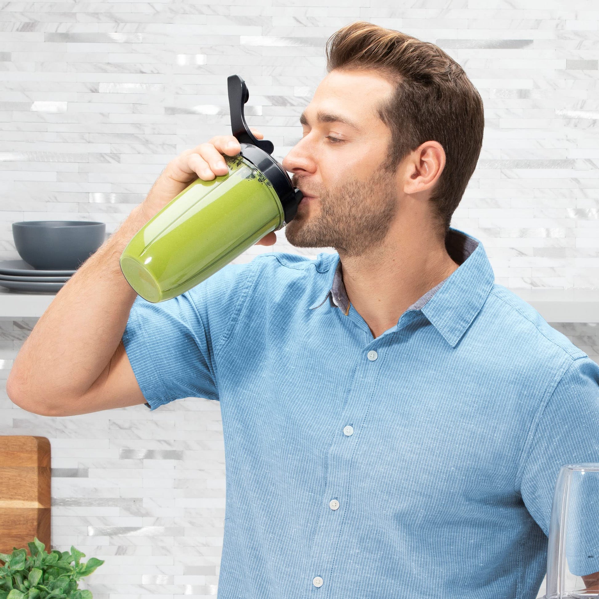 Licuadora Personal Nutribullet Pro+ Negro Mate con Función de Pulso 1200 W