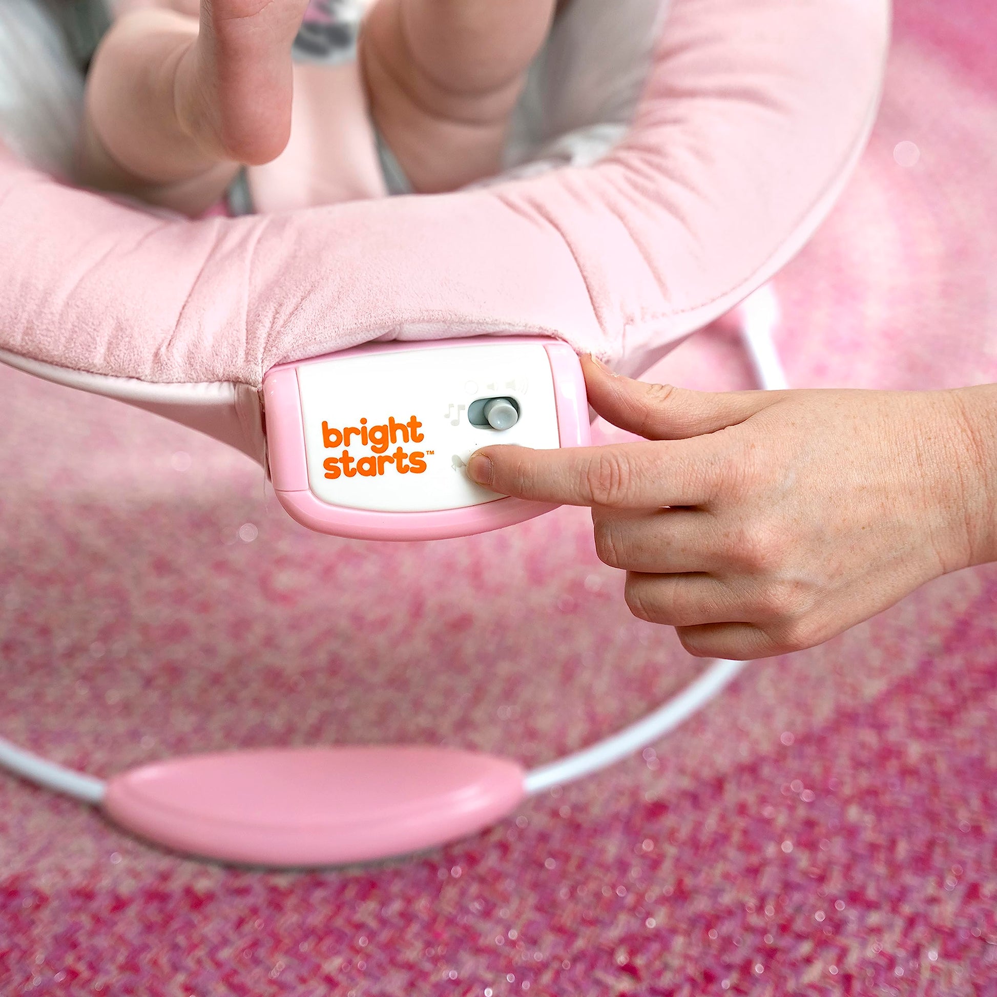 Bright Starts Minnie Mouse Rosy Skies - Tumbona con asiento vibrador y melodías