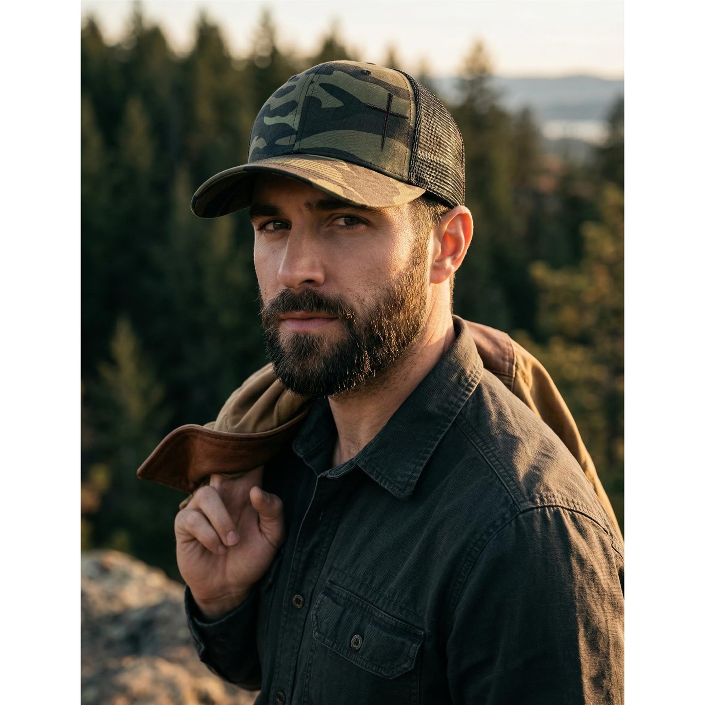 DOEO JNSPO Gorros cristianos para hombres y mujeres, gorro con cruz de 3 clavos de Jesús, regalos religiosos cristianos para cumpleaños/Navidad, gorro con bordado de cruz y estampado de camuflaje.