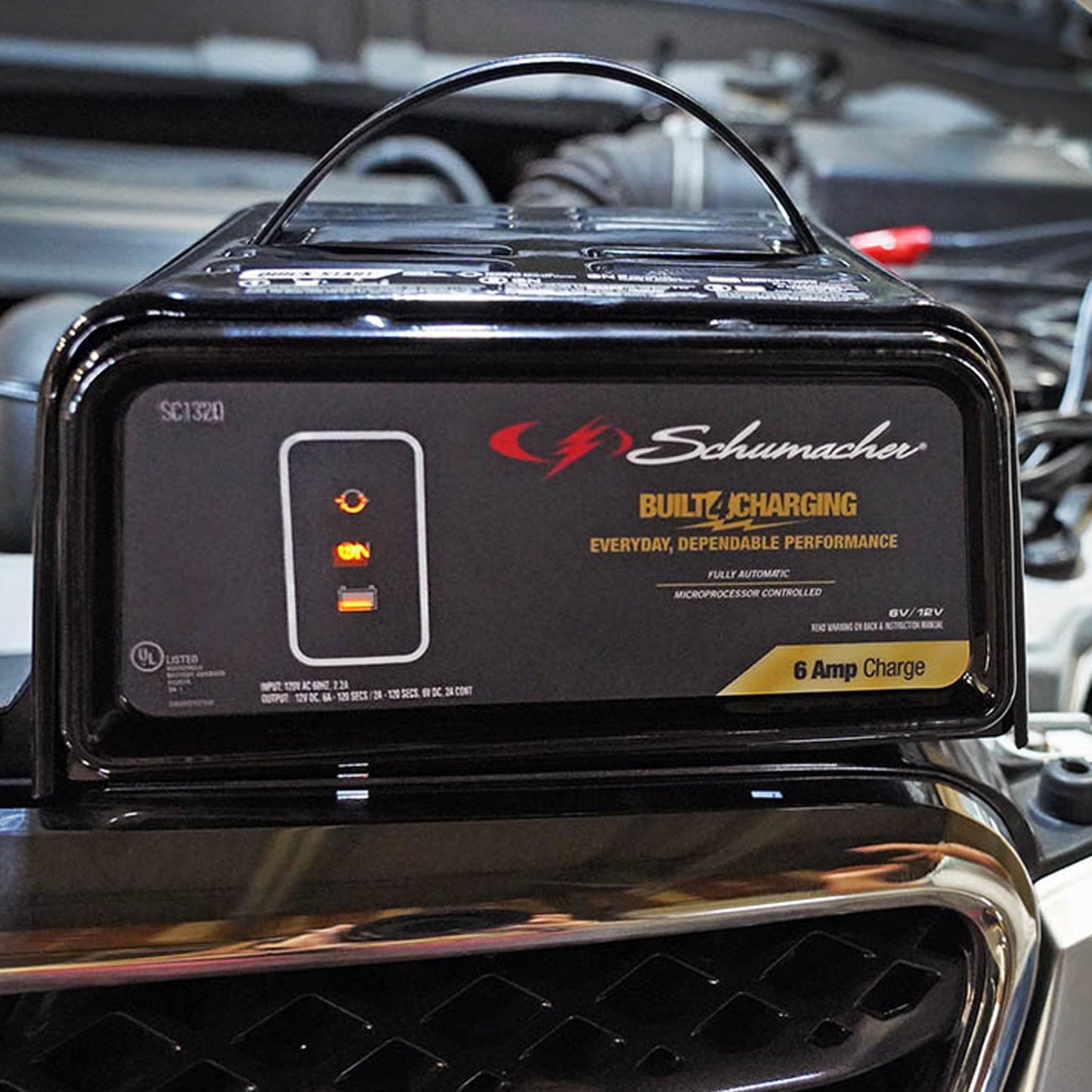 Schumacher SC1320 Cargador/Mantenedor Automático de baterías 6 Amp 12 Volts.