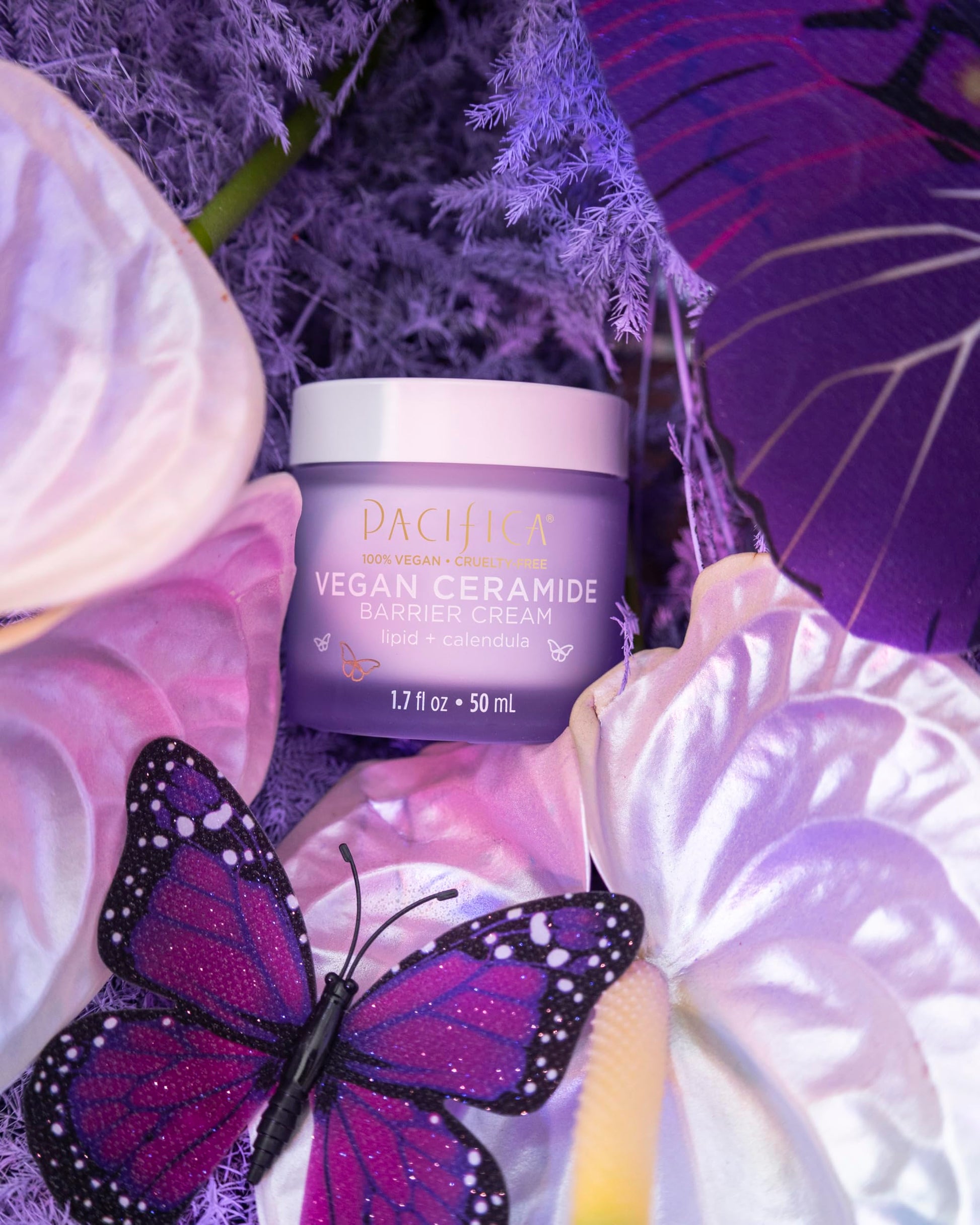Pacifica Crema facial para reparación de barreras de cerámica vegana, crema hidratante diaria, crema hidratante, aprobada por la asociación ecezma, segura para pieles sensibles, sin fragancia, 100% vegana + libre de crueldad
