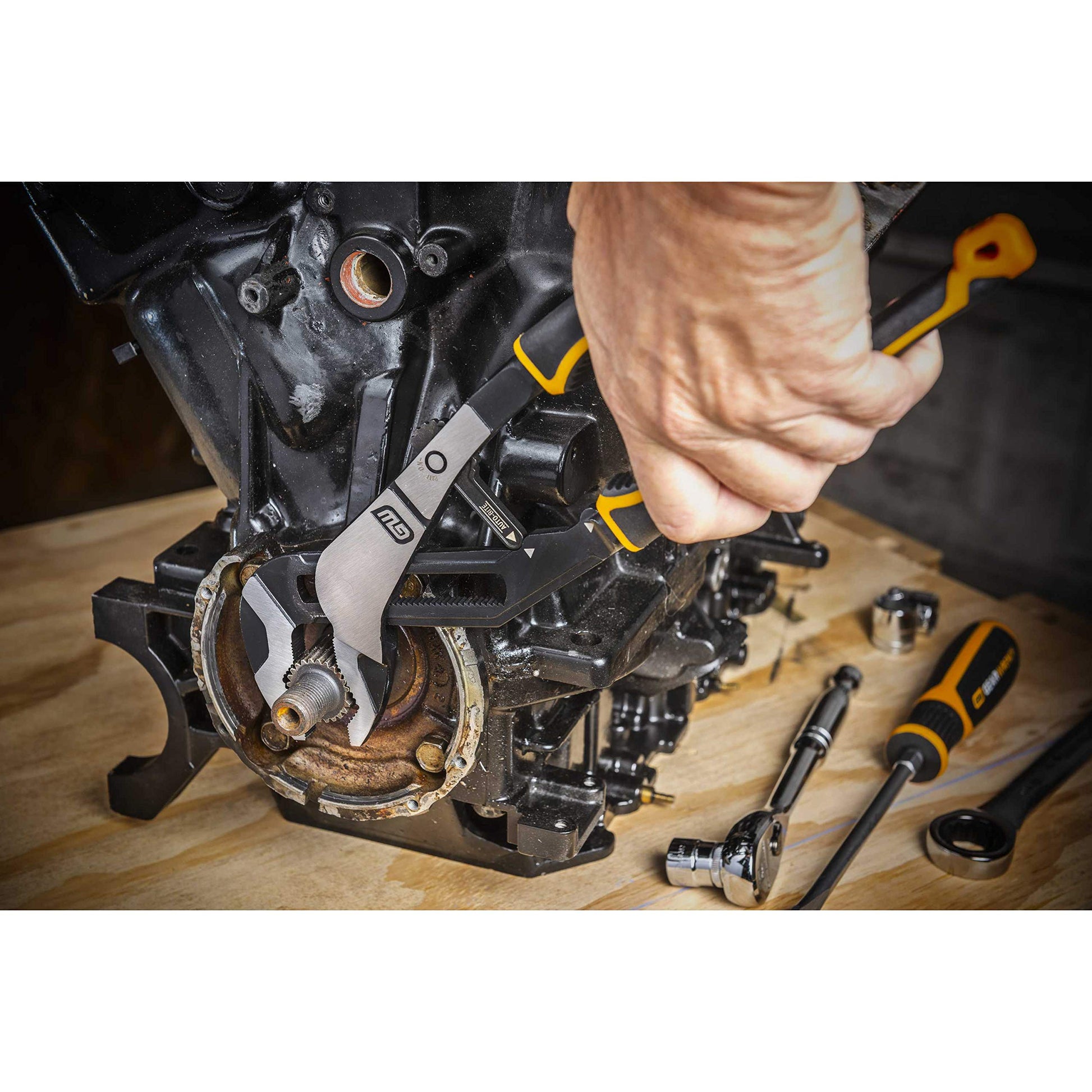 GEARWRENCH 82592C - Alicates de doble material para mordedura automática Pitbull de 10 pulgadas