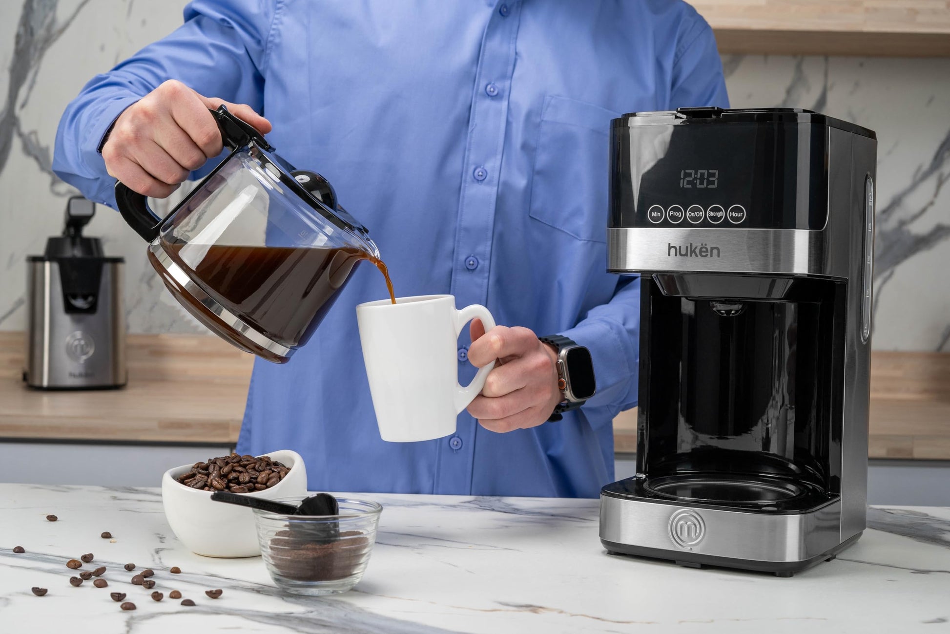 Cafetera Smart Brew MasterChef by Hukën, Cafetera de goteo, programable, inteligente, con filtro permanente, capacidad 12 tazas, gris, modelo MK-DCM-12PV2