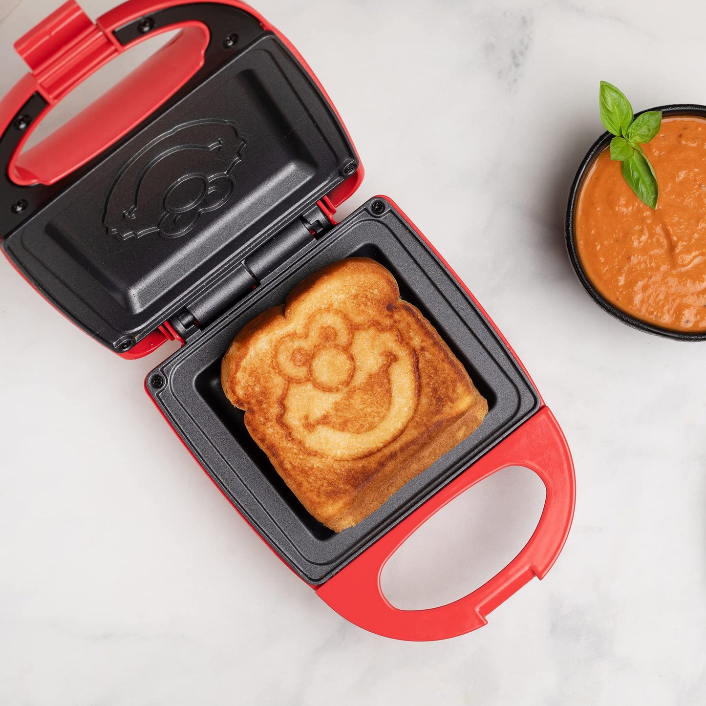 Sandwichera Individual Uncanny Brands Elmo Sesamo Aparato de Cocina