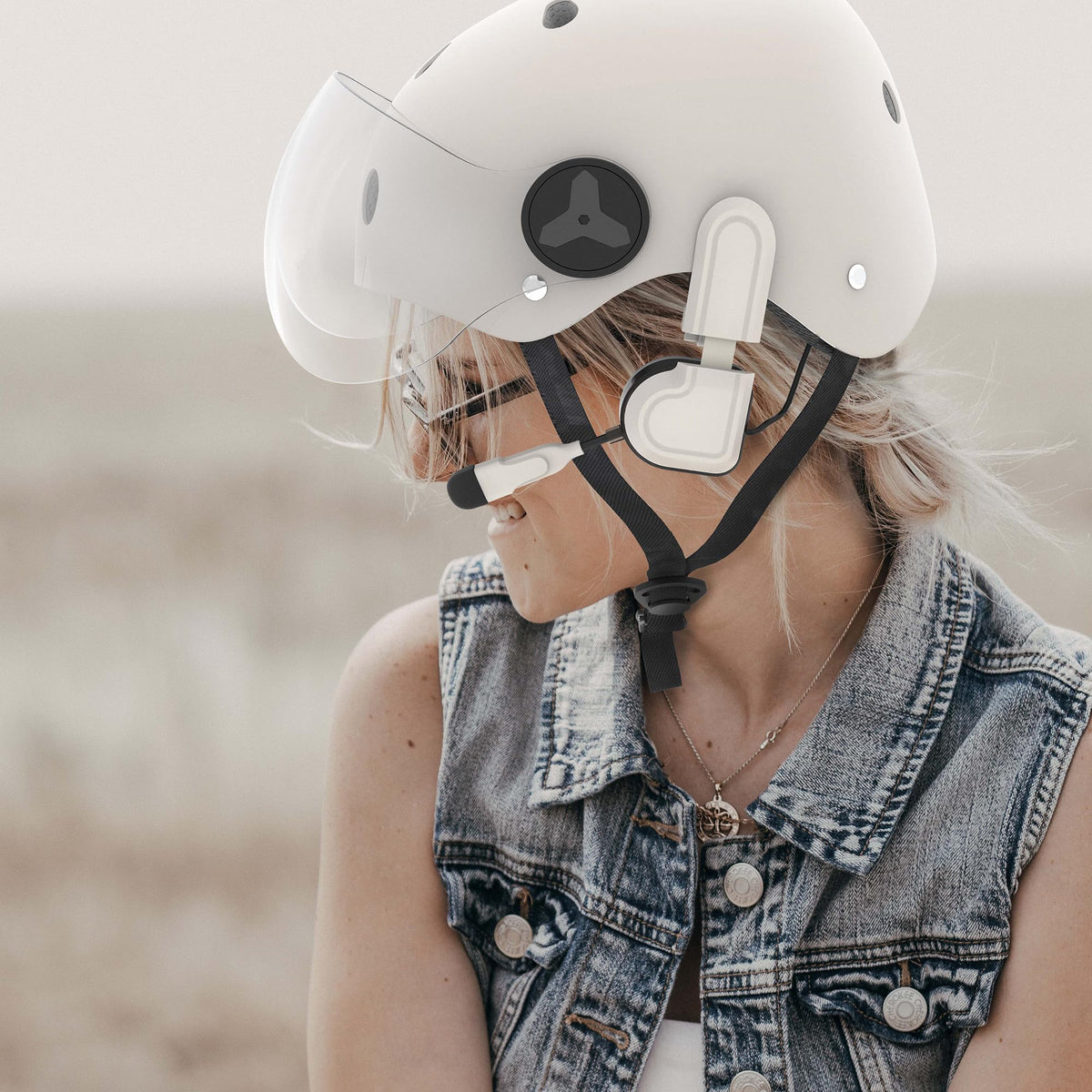 Casco de Motocicleta Cepkquis Negro con Bluetooth e Instalación Magnética Impermeable IPX6
