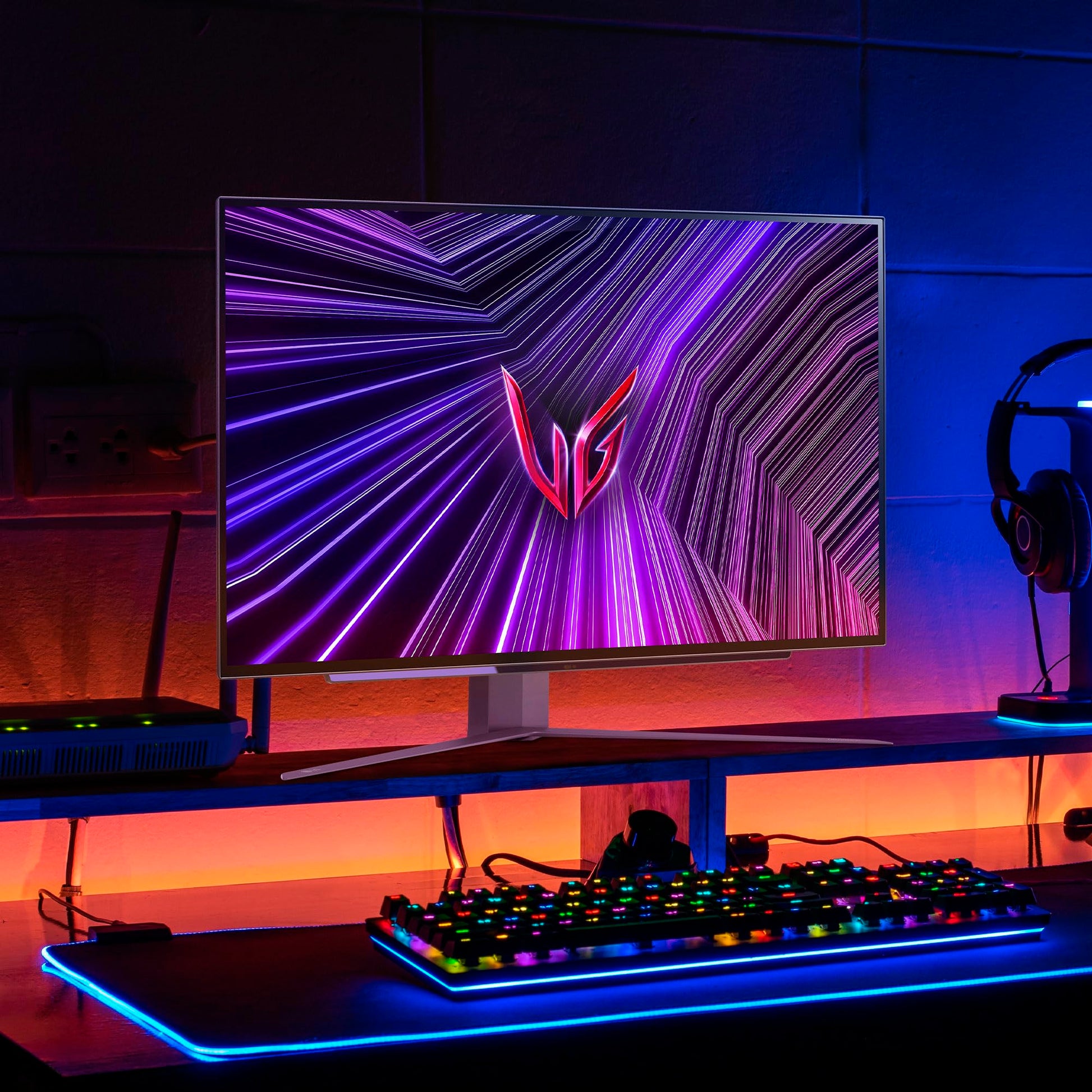 LG Monitor 27GS95QE OLED QHD (2560 x 1440) Gaming 27" Ultragear, 240 Hz, 0,03 ms (GtG), Contrast Ratio de1.5M:1, Compatible con NVIDIA G-Sync AMD FreeSync Premium