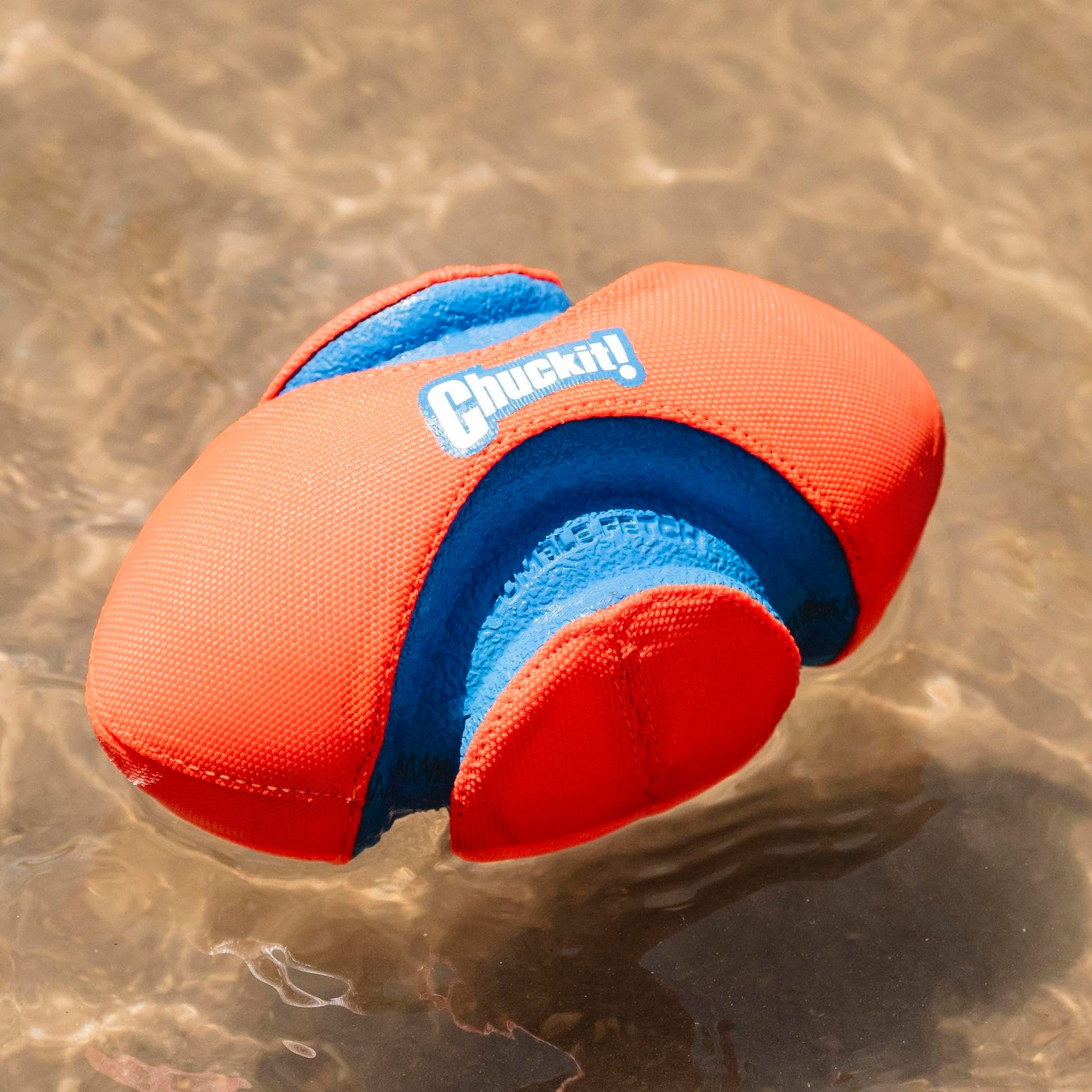 Chuckit! Petmate Fumble Fetch Juguete para Perros, pequeño