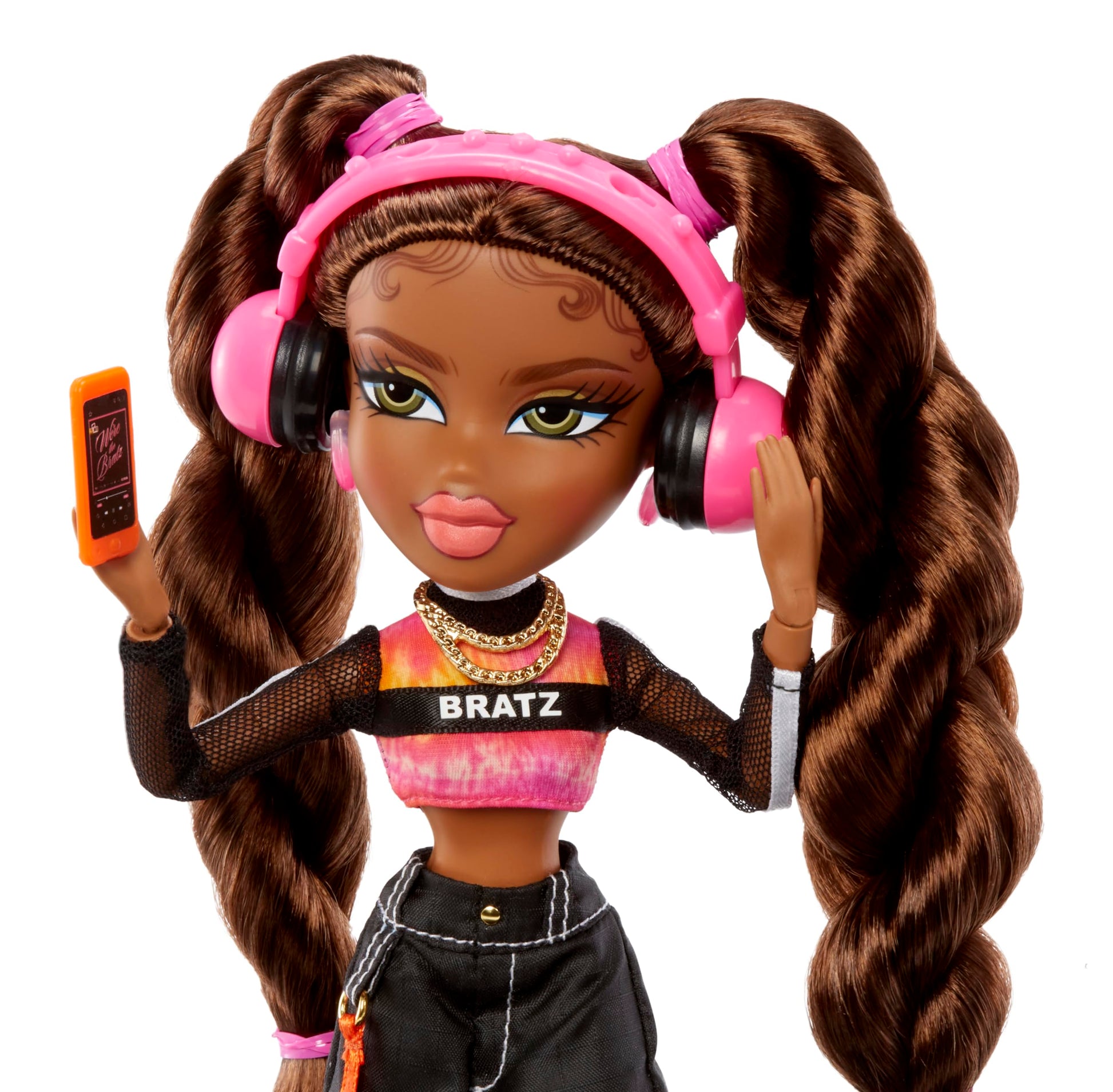 Bratz Alwayz Muñeca Sasha - con 10 Accesorios y póster - Juguete para niños y niñas - Edad: 6+ años