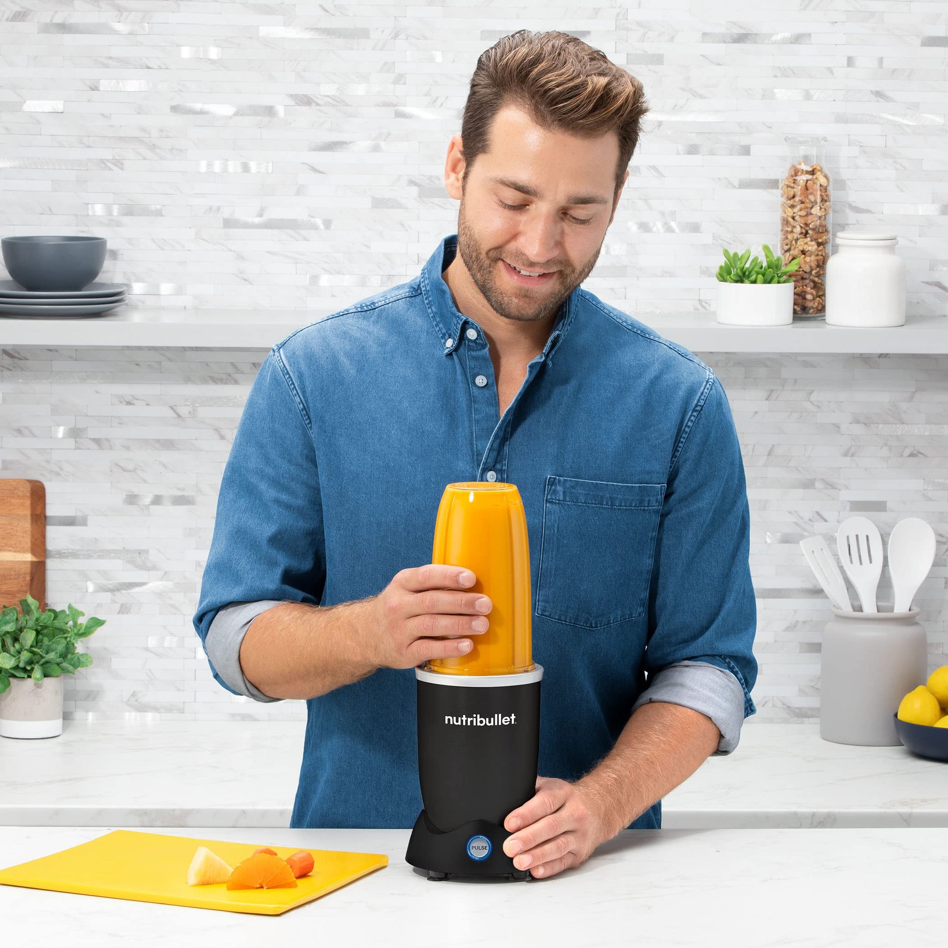 Licuadora Personal Nutribullet Pro+ Negro Mate con Función de Pulso 1200 W