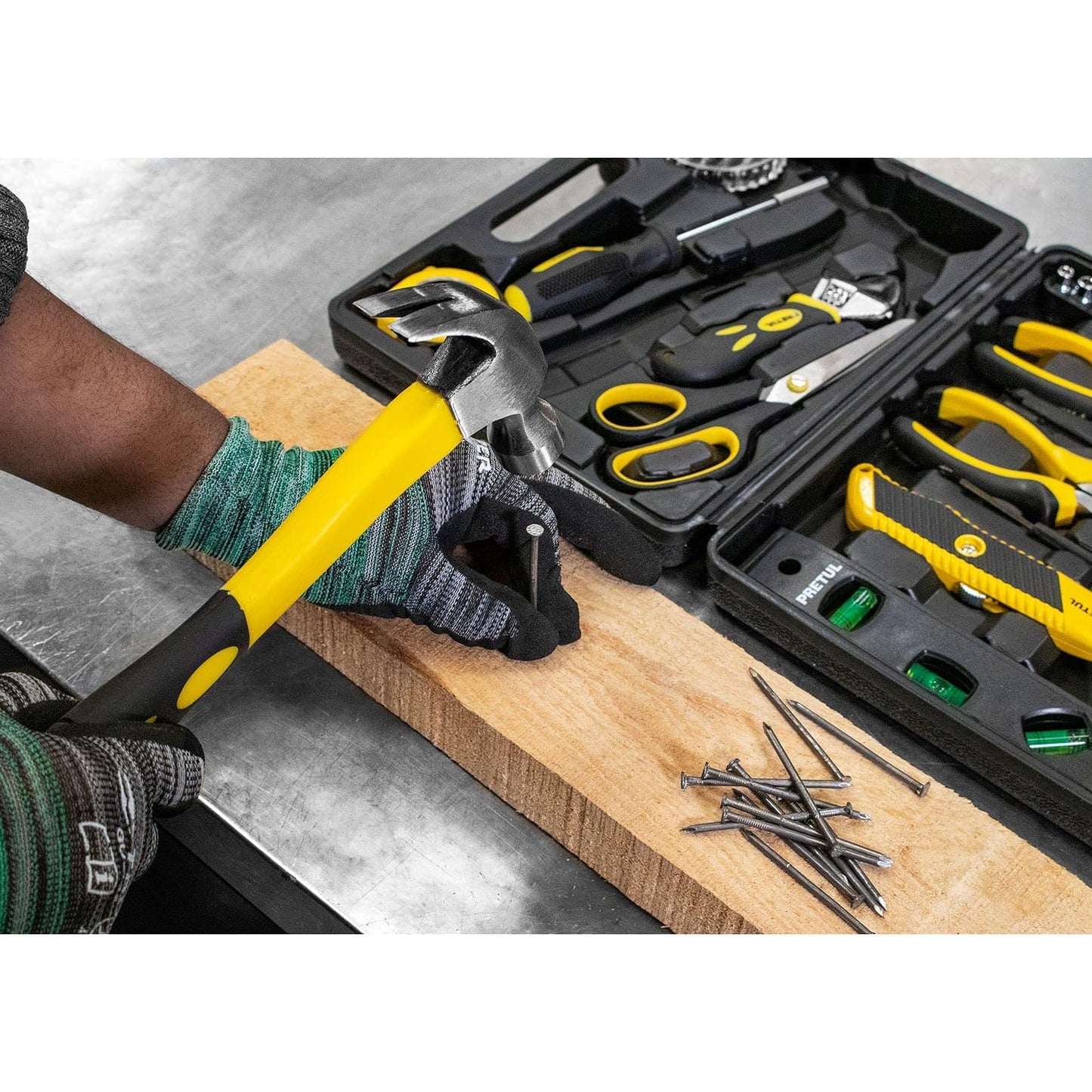 Juego de Herramientas Pretul Comfort Grip 42 Piezas