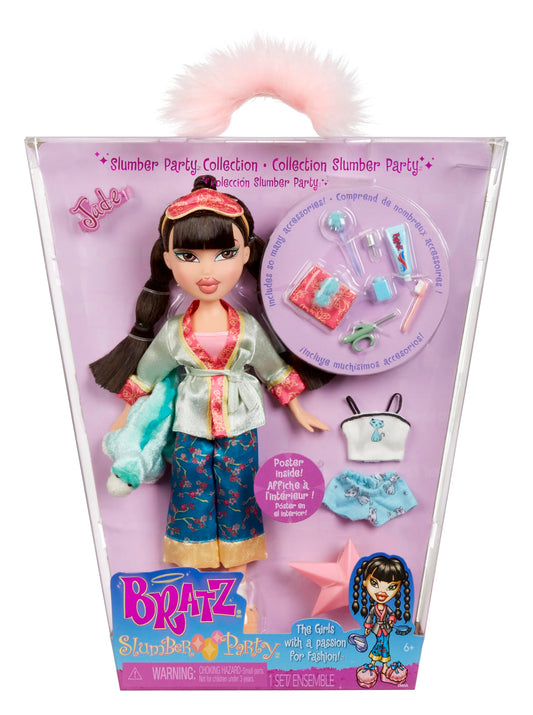 Bratz Fiesta de Pijamas - Muñeca de Moda Jade - con 2 Conjuntos de Pijamas, Animal de Peluche y Accesorios - Apta para Niños y Coleccionistas
