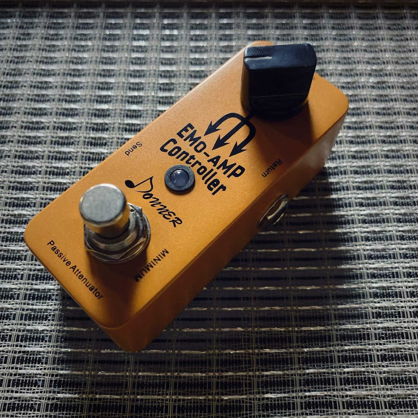 Donner Amp - Pedal atenuador EMO AMP Box driver de señal para guitarra con interruptor de pedal de silencio