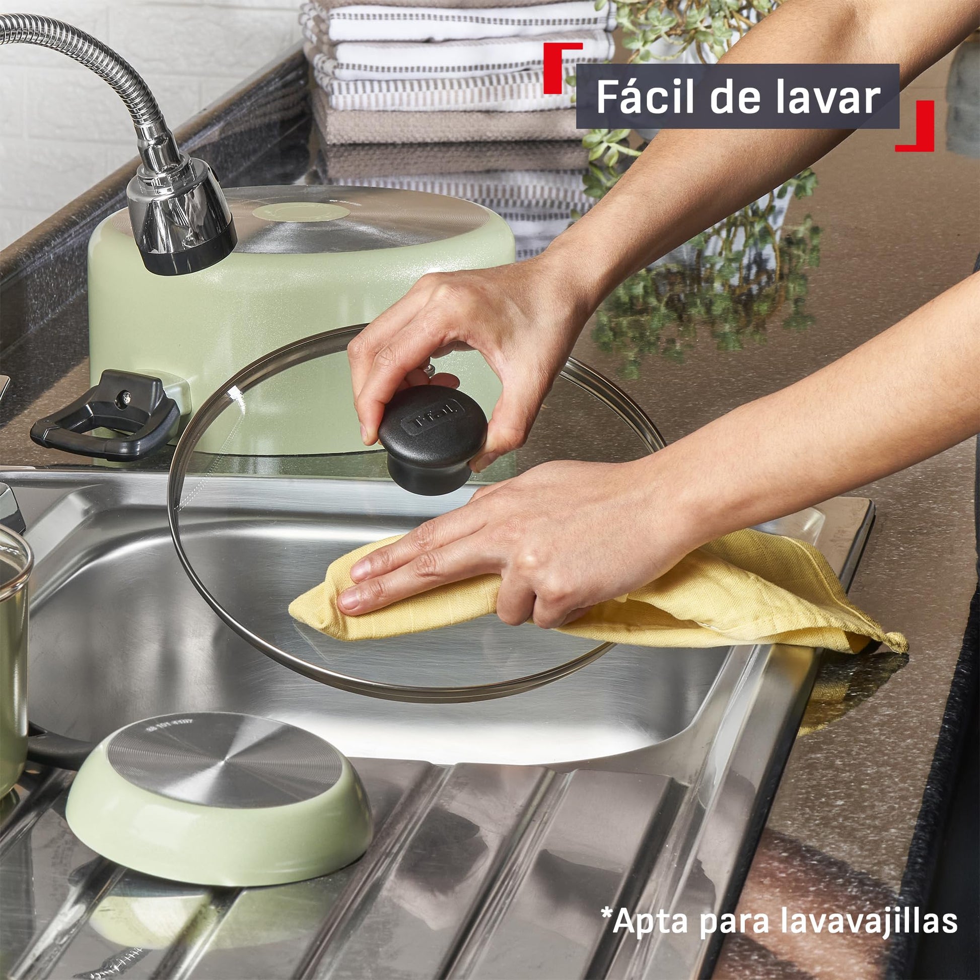 Batería de Cocina T-fal Verde Lichen con Antiadherente Titanium y Tecnología Thermo Señal de 26 Piezas