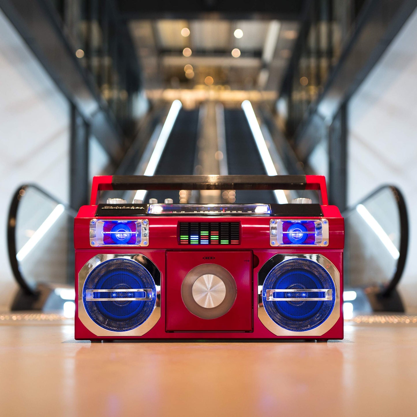 Boombox Bluetooth Retro Studebaker Rojo con Radio FM y Reproductor de CD