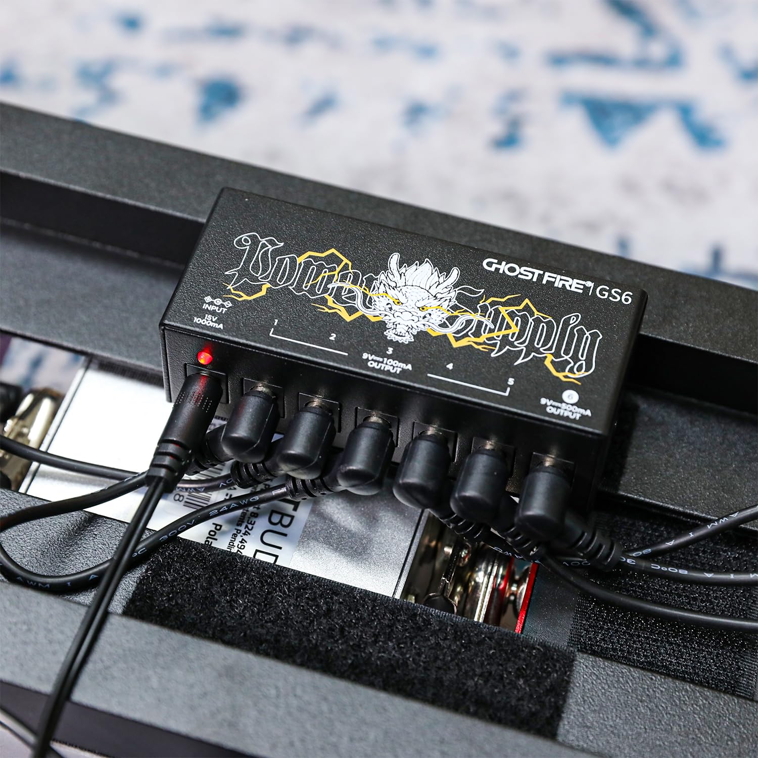 GHOSTFIRE GS6 - Fuente de alimentación compacta y negra para pedal de guitarra de alta corriente 9V/1000mA para pedales de efecto 9V/12V/18V