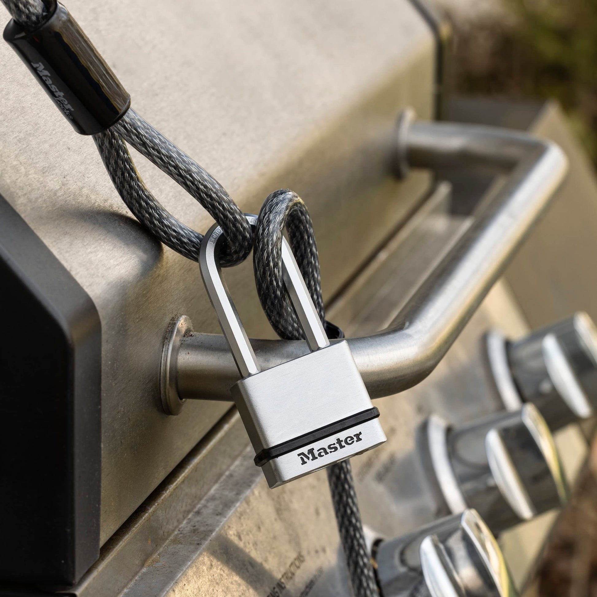 Candado de Acero Macizo Master Lock 5 cm Keyed Alike Paquete de 4