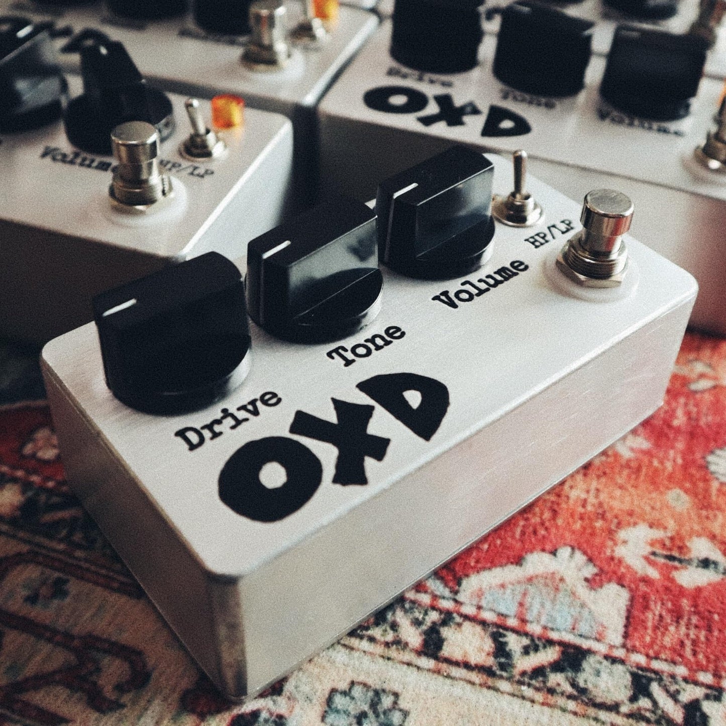 Pedal Overdrive Hecho a Mano Brillante y Plano para Guitarra Eléctrica